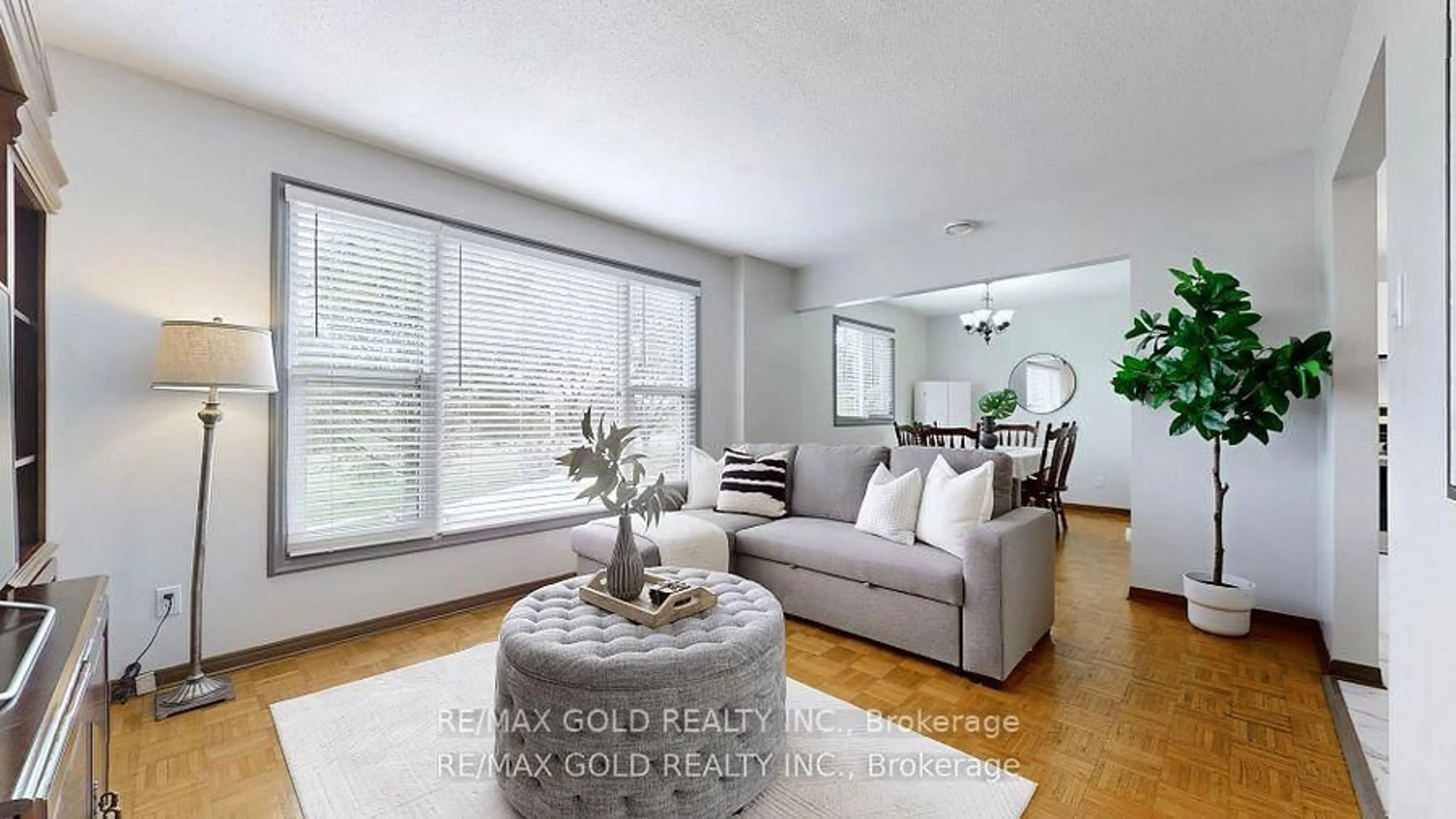 Living room with furniture, unknown for 12 Homer Sq, Brampton Ontario L6S 1X9