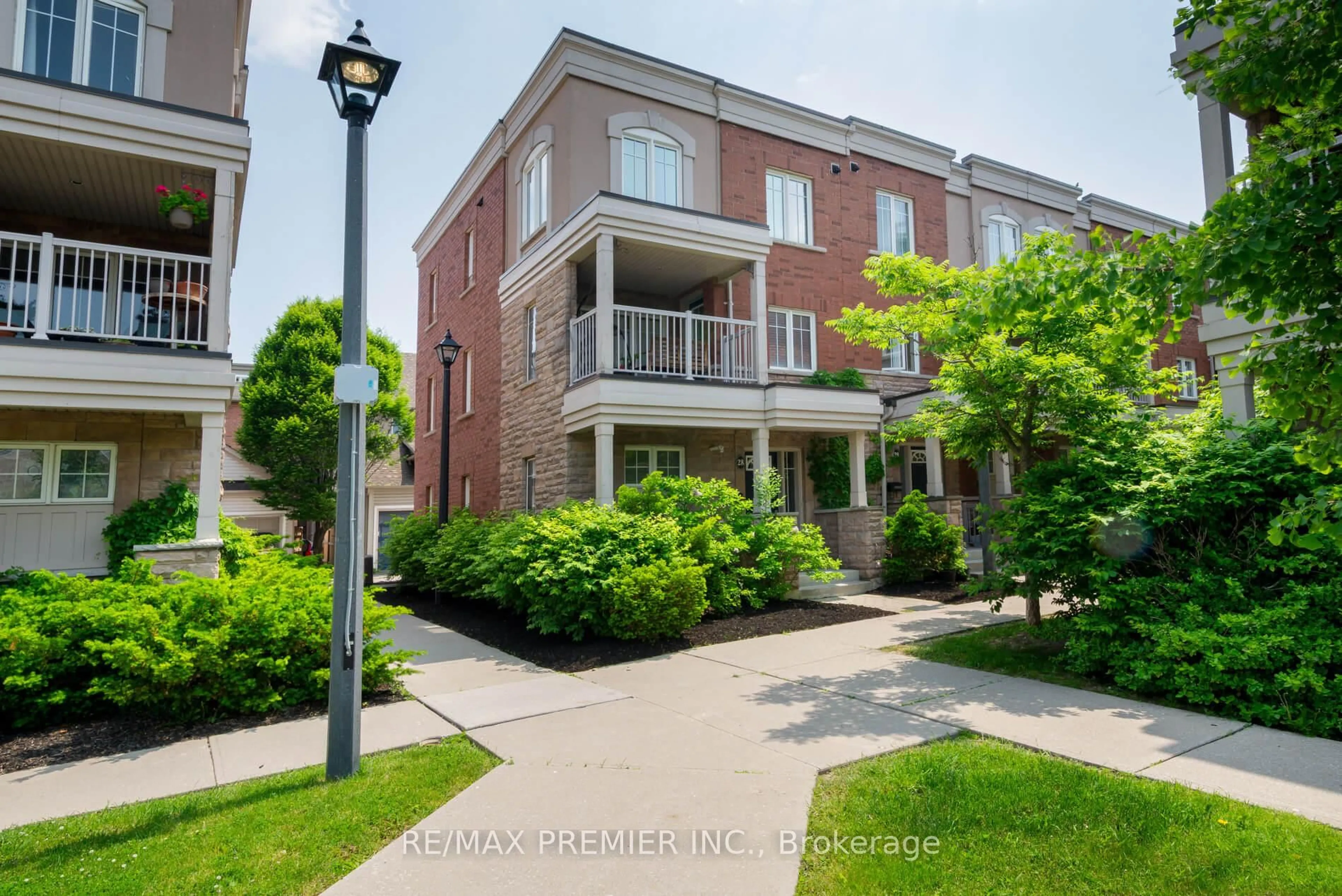 Home with brick exterior material, street for 365 Murray Ross Pkwy #28, Toronto Ontario M3J 3T7