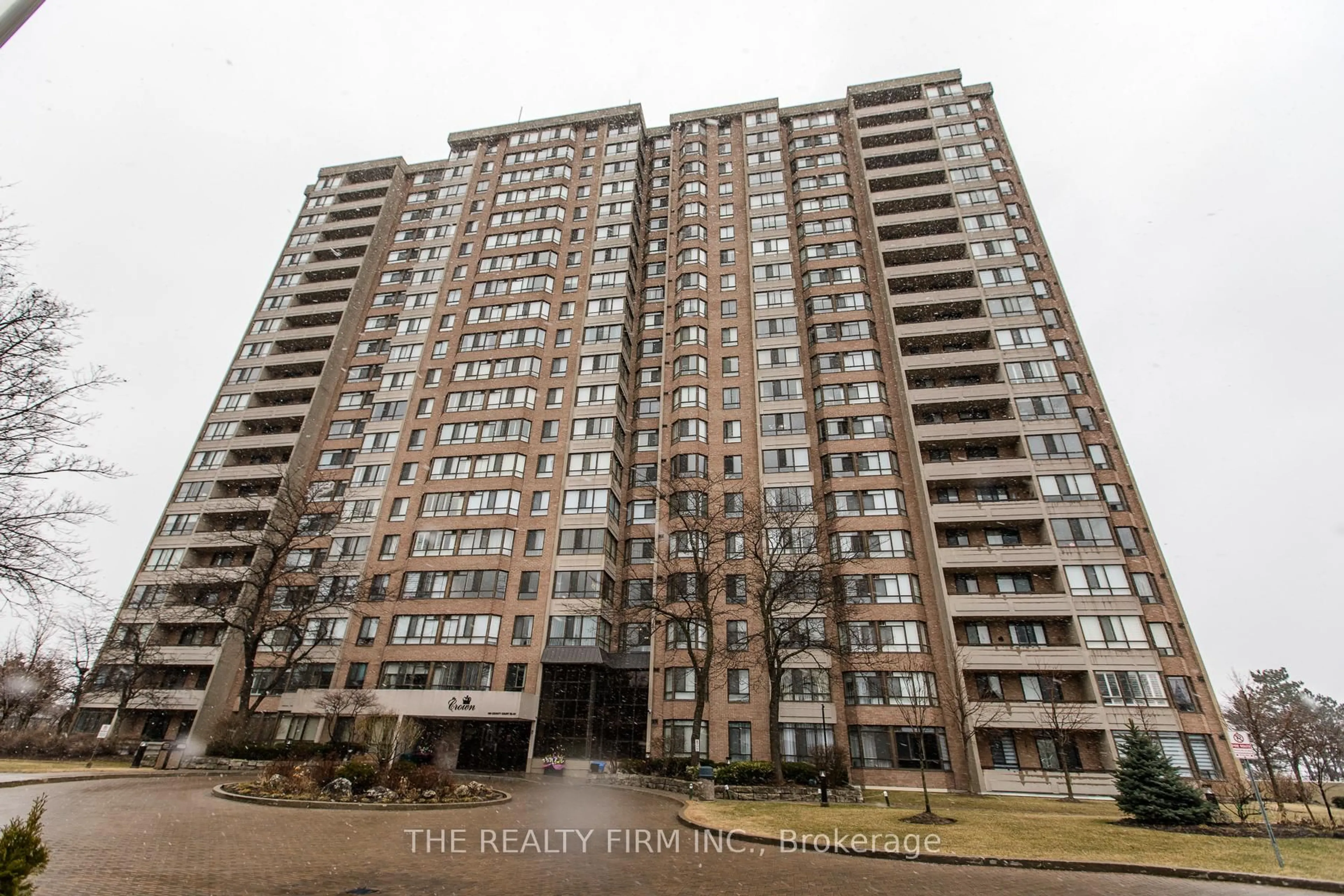 Unknown for 100 County Court Blvd #406, Brampton Ontario L6W 3X1