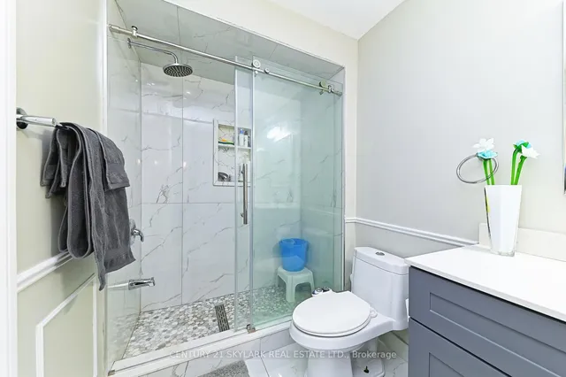 Additional property image - 31 Todmorden Dr