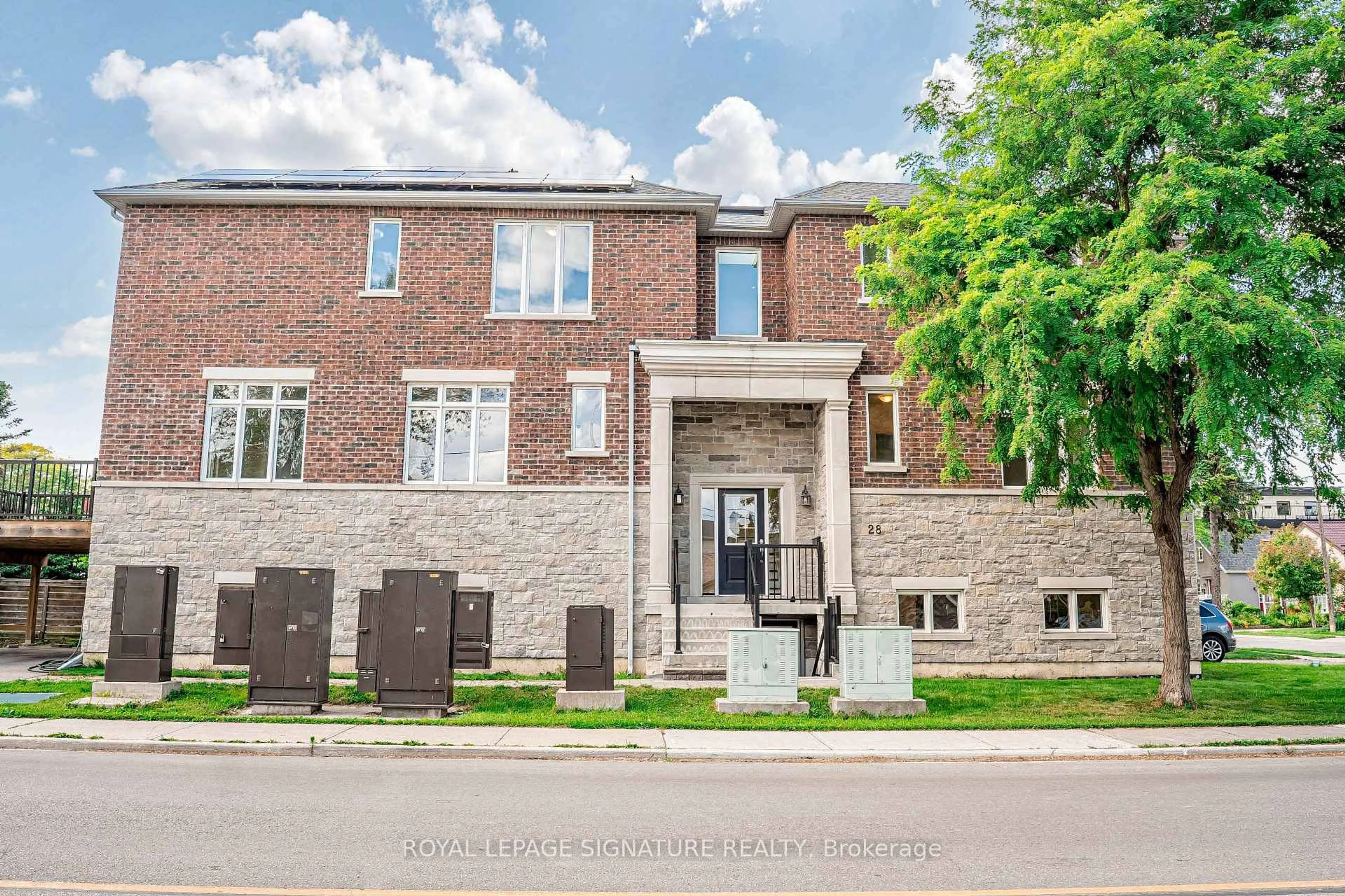 Home with brick exterior material, street for 28 Elder Ave, Toronto Ontario M8W 1S4