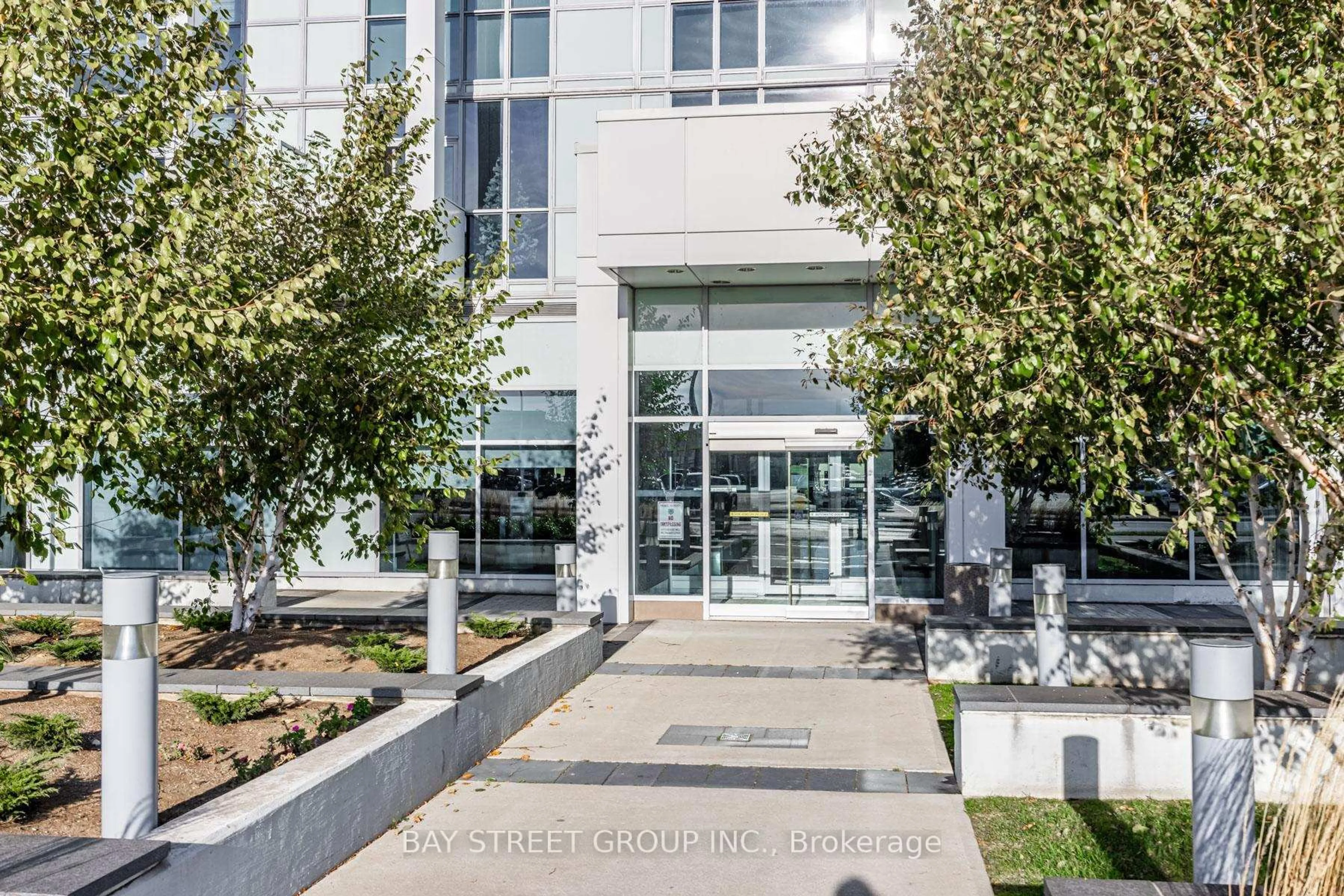 Unknown for 55 Speers Rd #1201, Oakville Ontario L6K 0H9