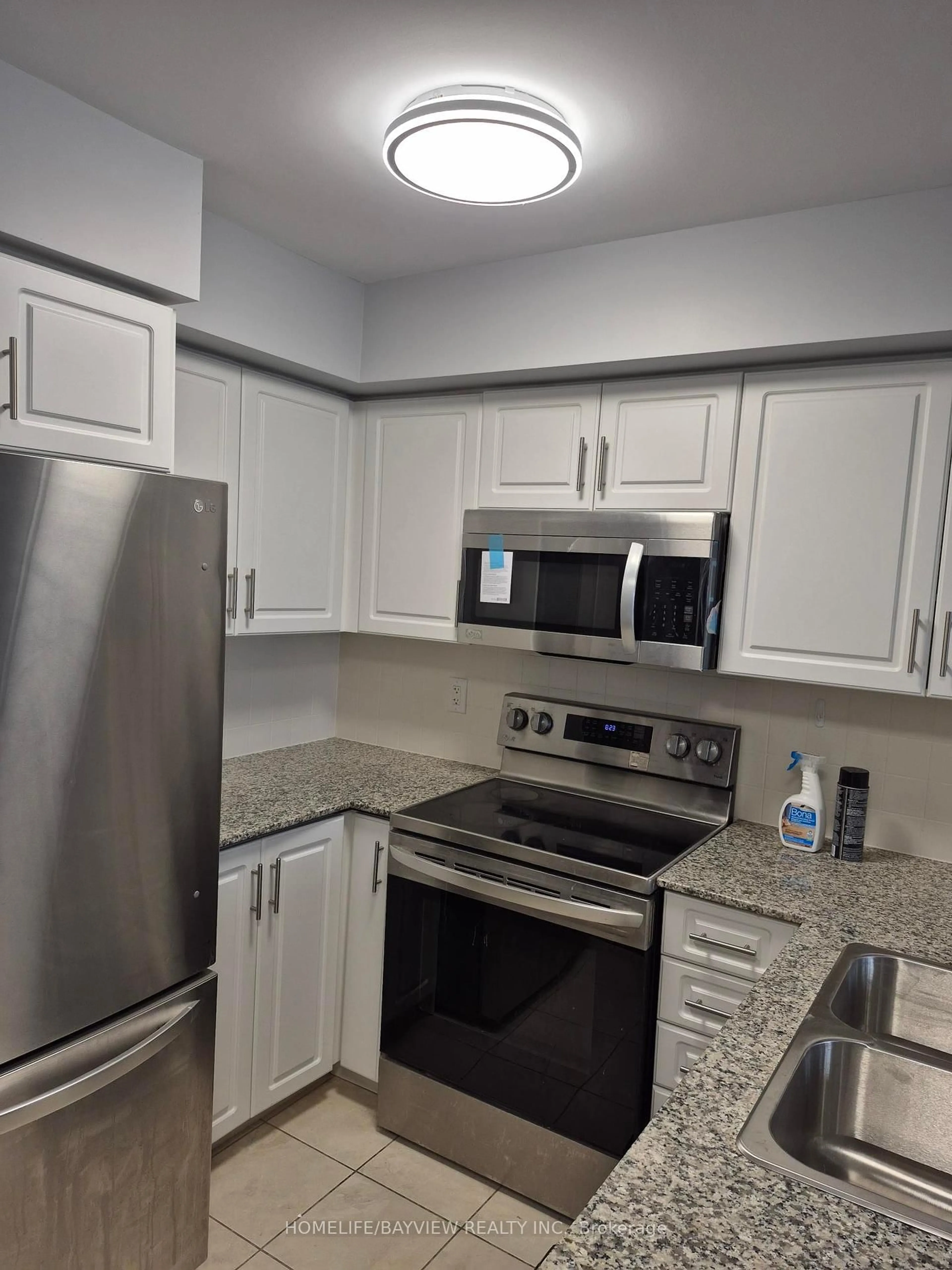 Standard kitchen, unknown for 1060 sheppard Ave #1406, Toronto Ontario M3J 0G7