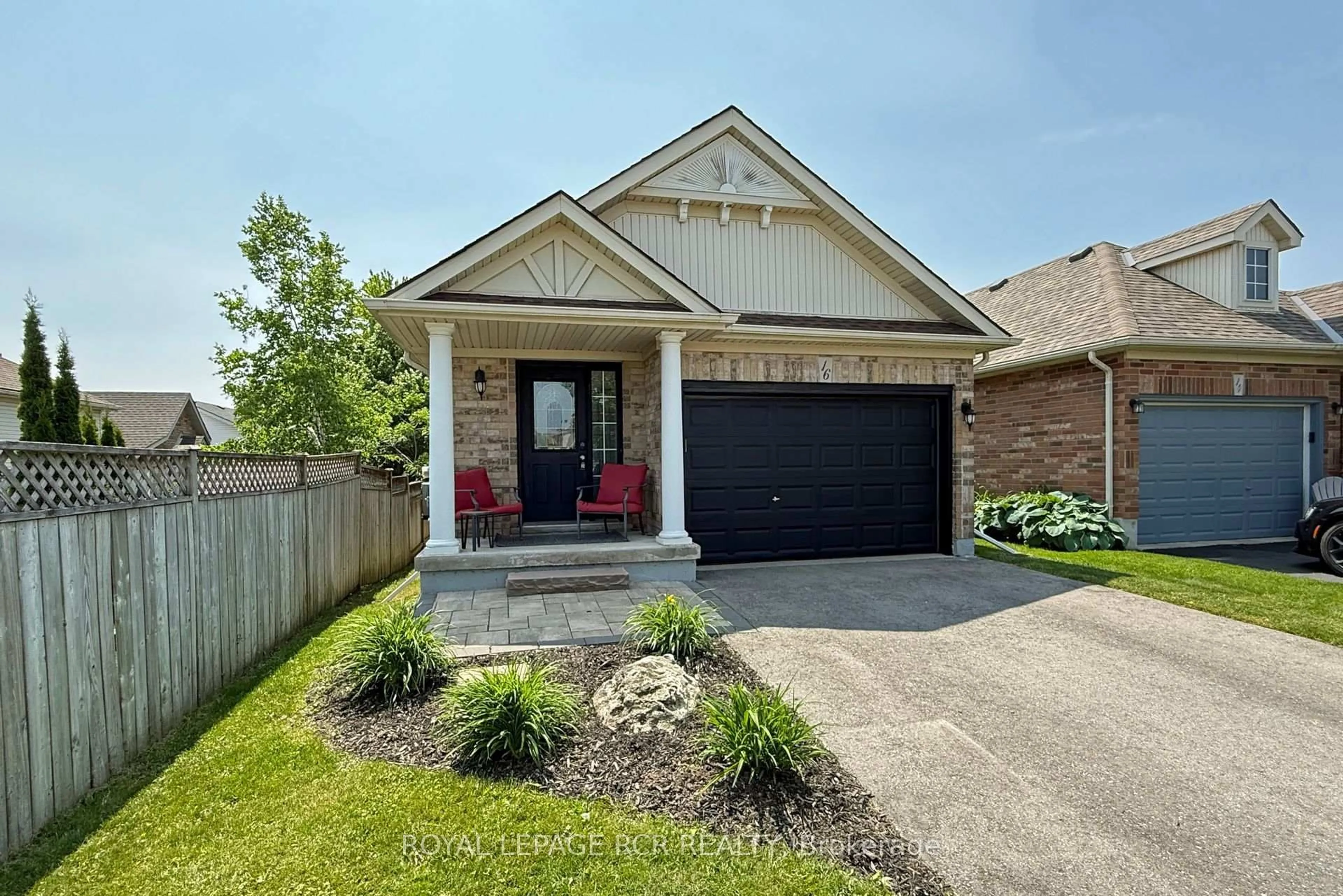Home with brick exterior material, street for 16 Hunter Rd, Orangeville Ontario L9W 5G1