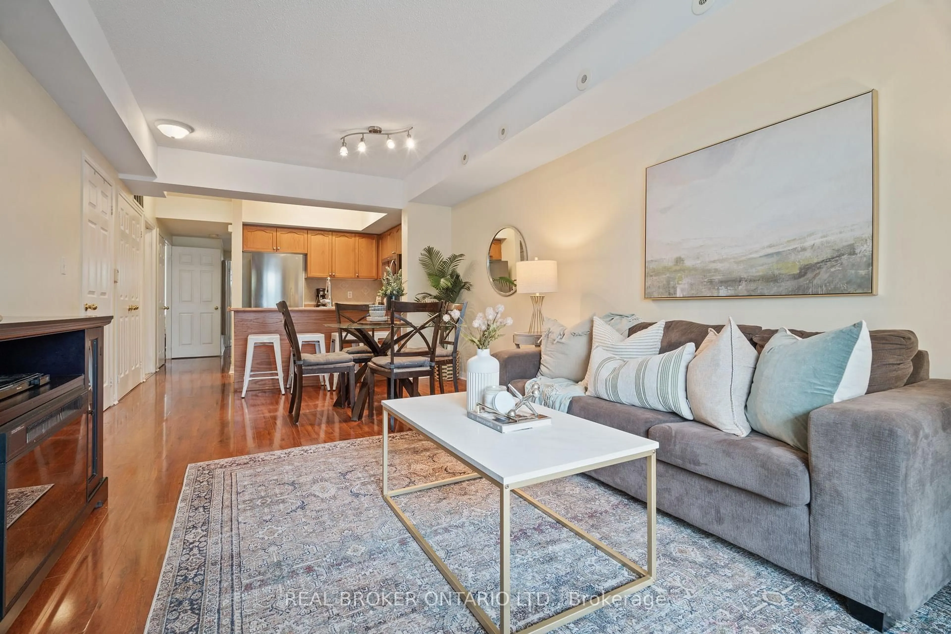 Living room with furniture, unknown for 3047 Finch Ave #2066, Toronto Ontario M9M 0A5