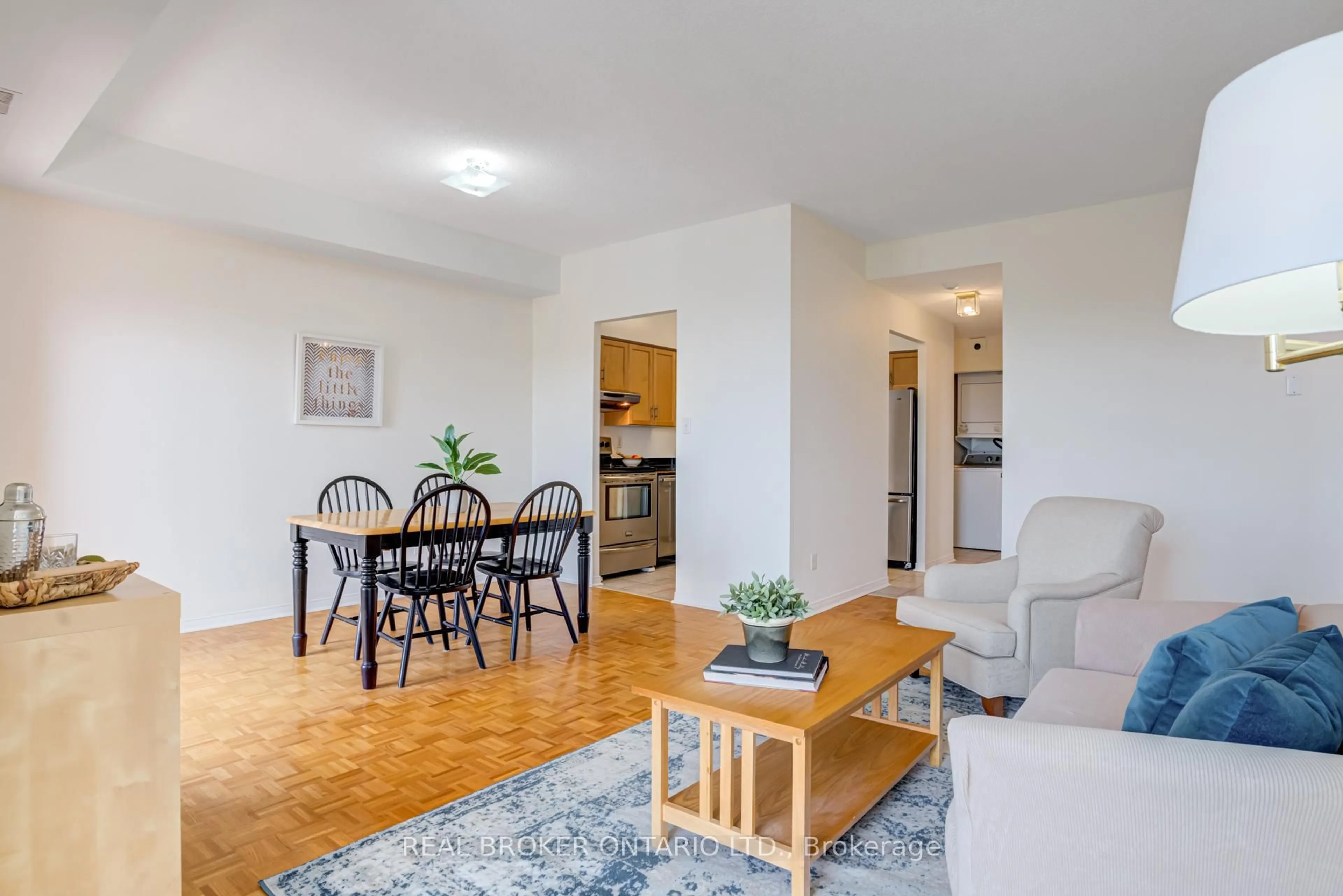 Living room with furniture, wood/laminate floor for 32 Tannery St #602, Mississauga Ontario L5M 6T6