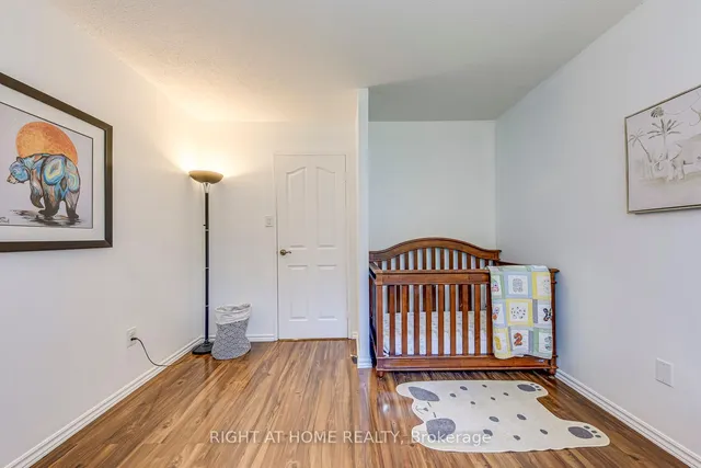 Additional image 18 of 1058 Falgarwood Dr Unit 133