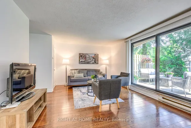 Additional image 6 of 1058 Falgarwood Dr Unit 133