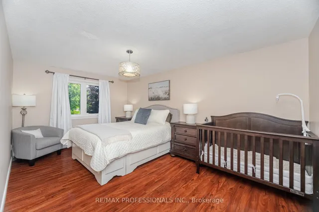 Additional image 22 of 100 Tanager Sq