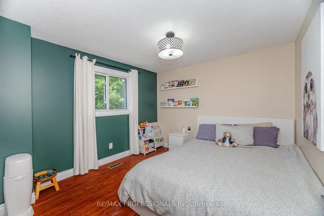 Additional image 26 of 100 Tanager Sq