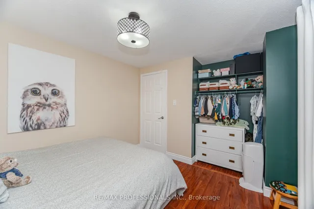 Additional image 27 of 100 Tanager Sq