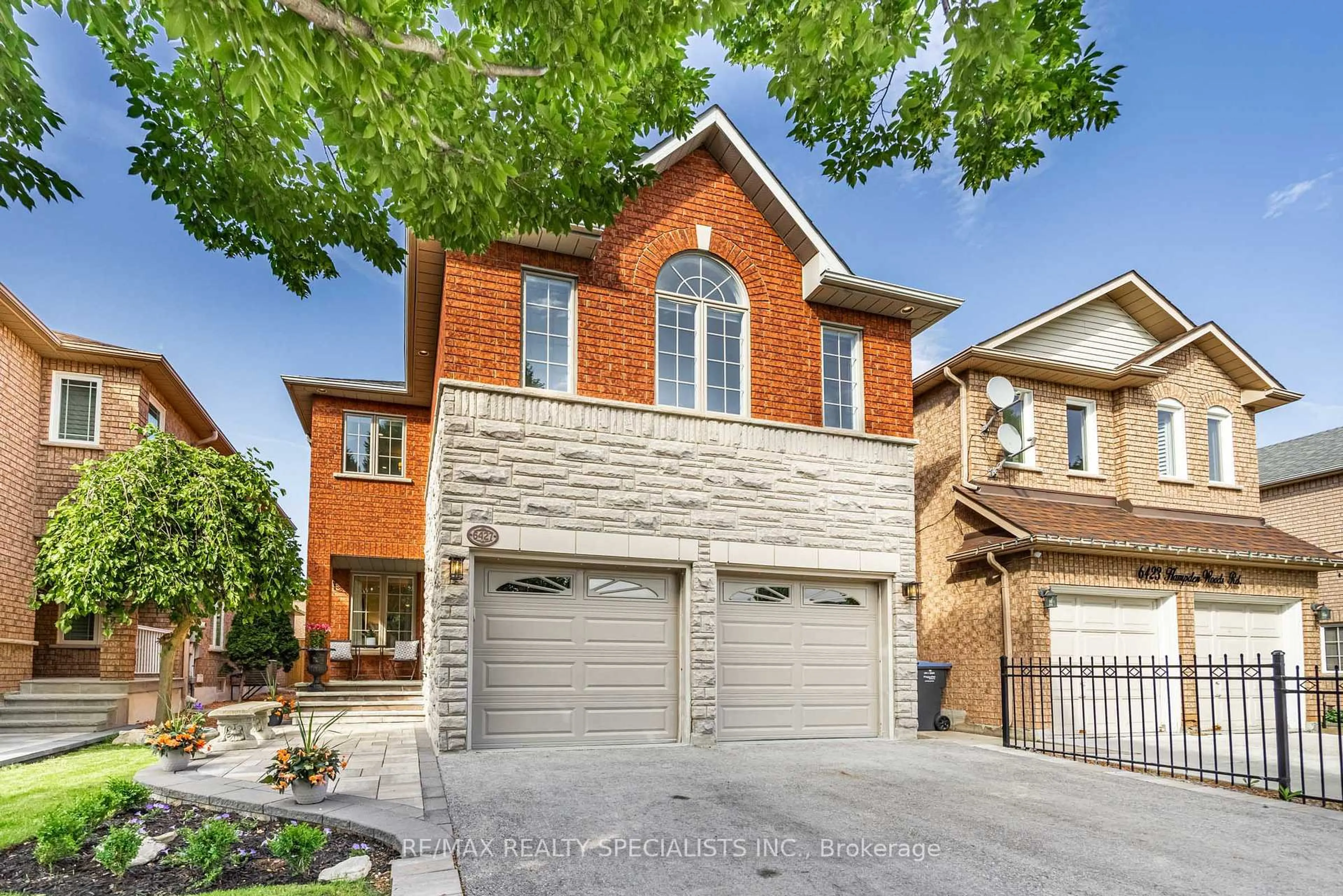 Home with brick exterior material, street for 6427 Hampden Woods Rd, Mississauga Ontario L5N 7V3