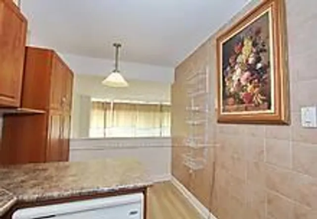 Additional property image - 19 Four Winds Dr Unit 312