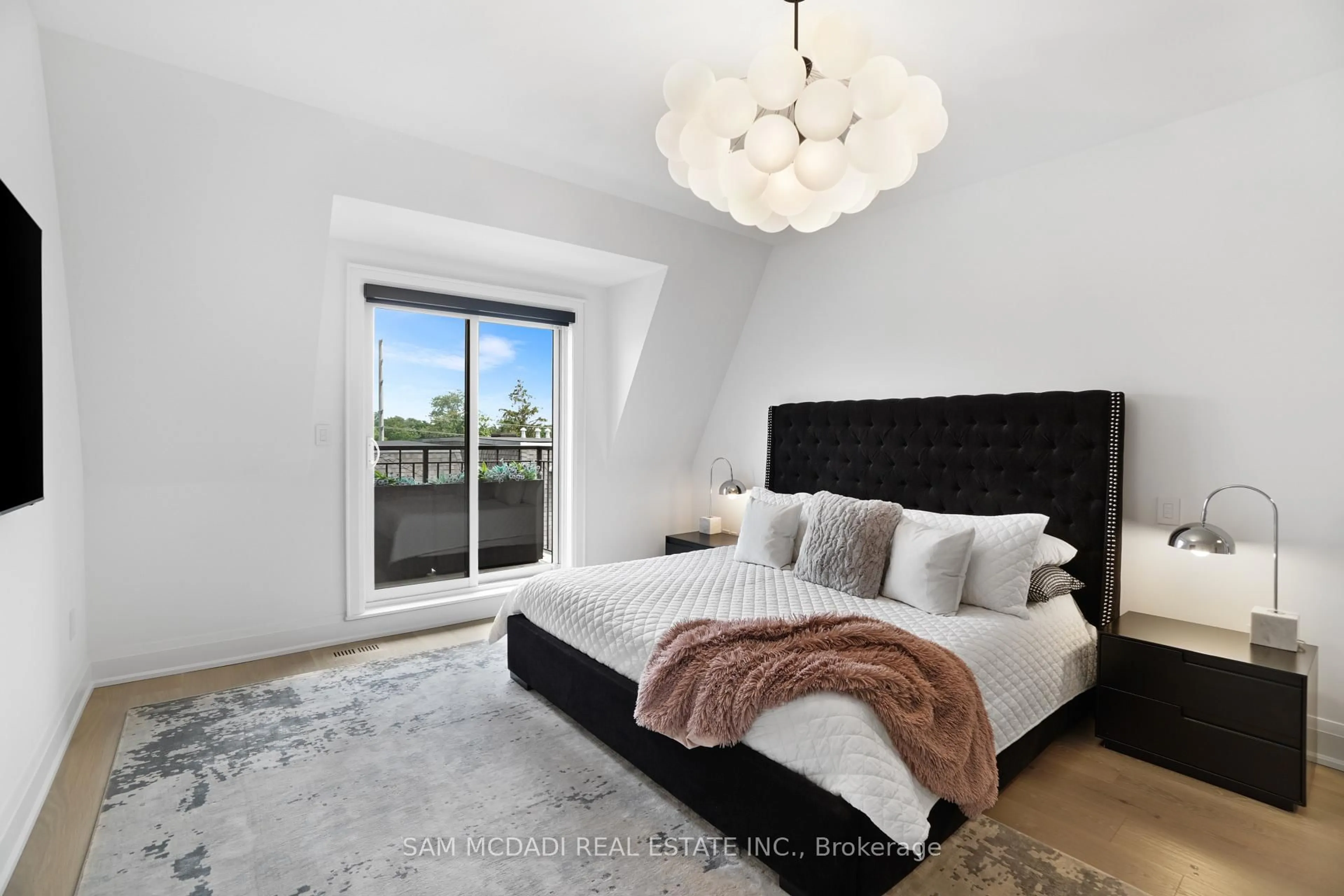 Bedroom with bed, unknown for 10 Lunar Cres #24, Mississauga Ontario L5M 2P6