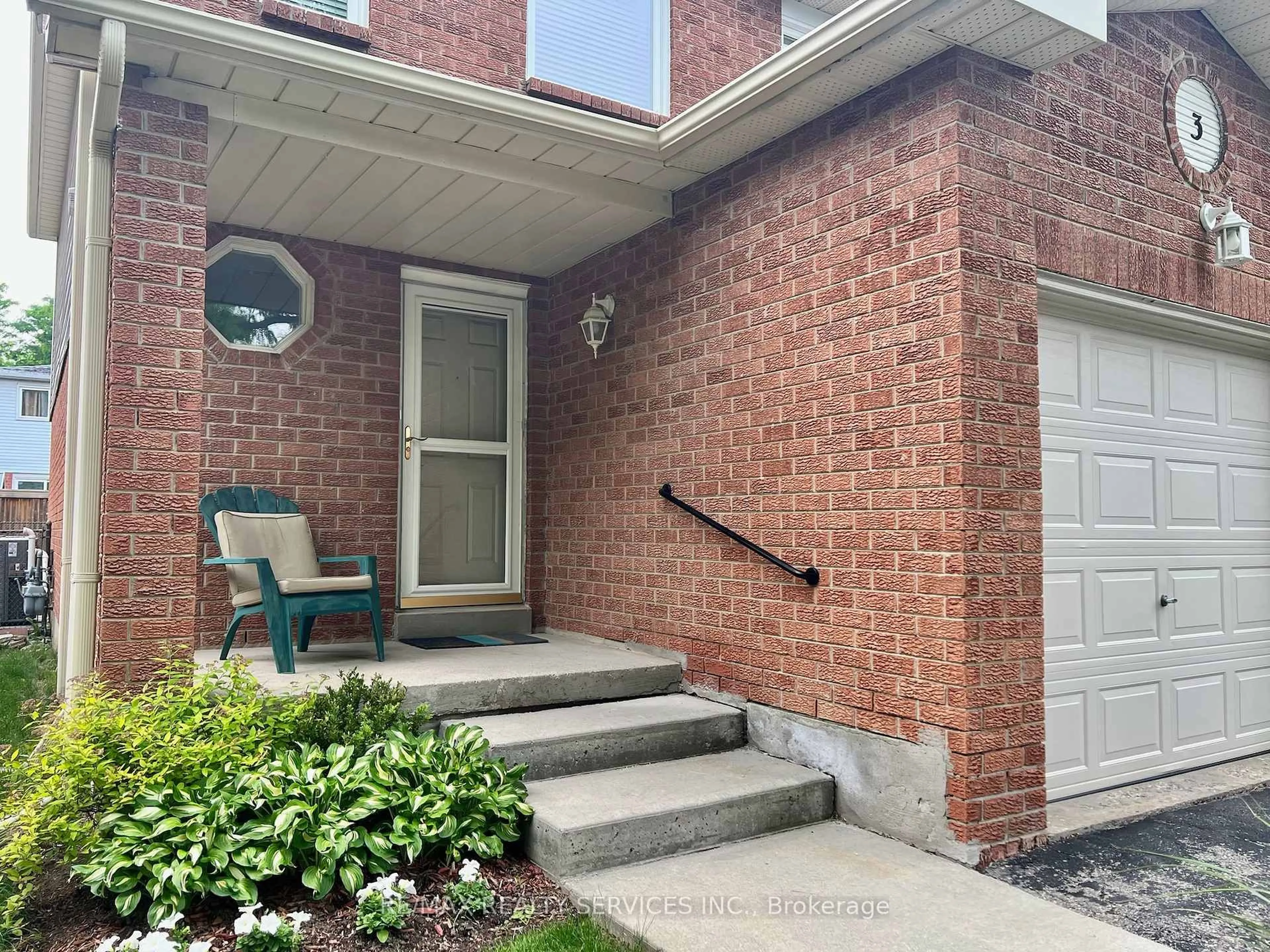 Home with brick exterior material, street for 3 Oleander Cres, Brampton Ontario L6Z 2C1