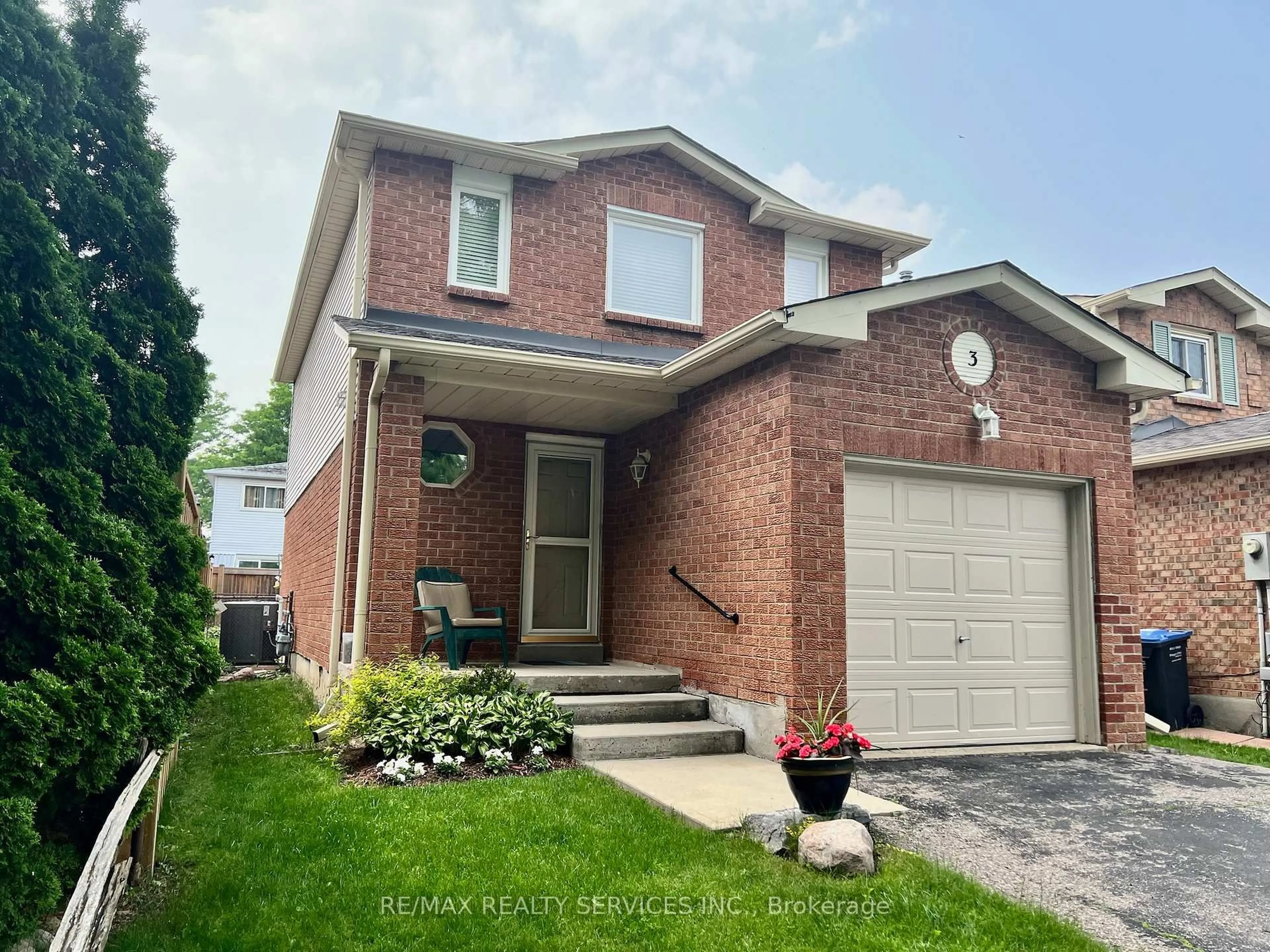 Home with brick exterior material, street for 3 Oleander Cres, Brampton Ontario L6Z 2C1