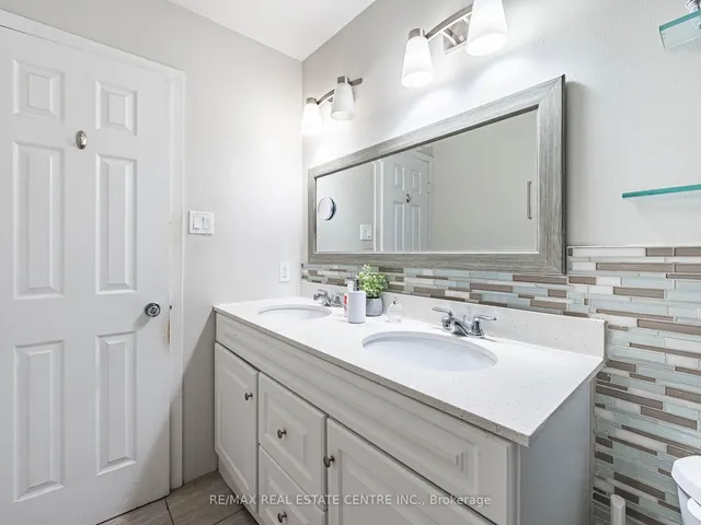 Additional image 28 of 34 San Roberto Way Unit 1