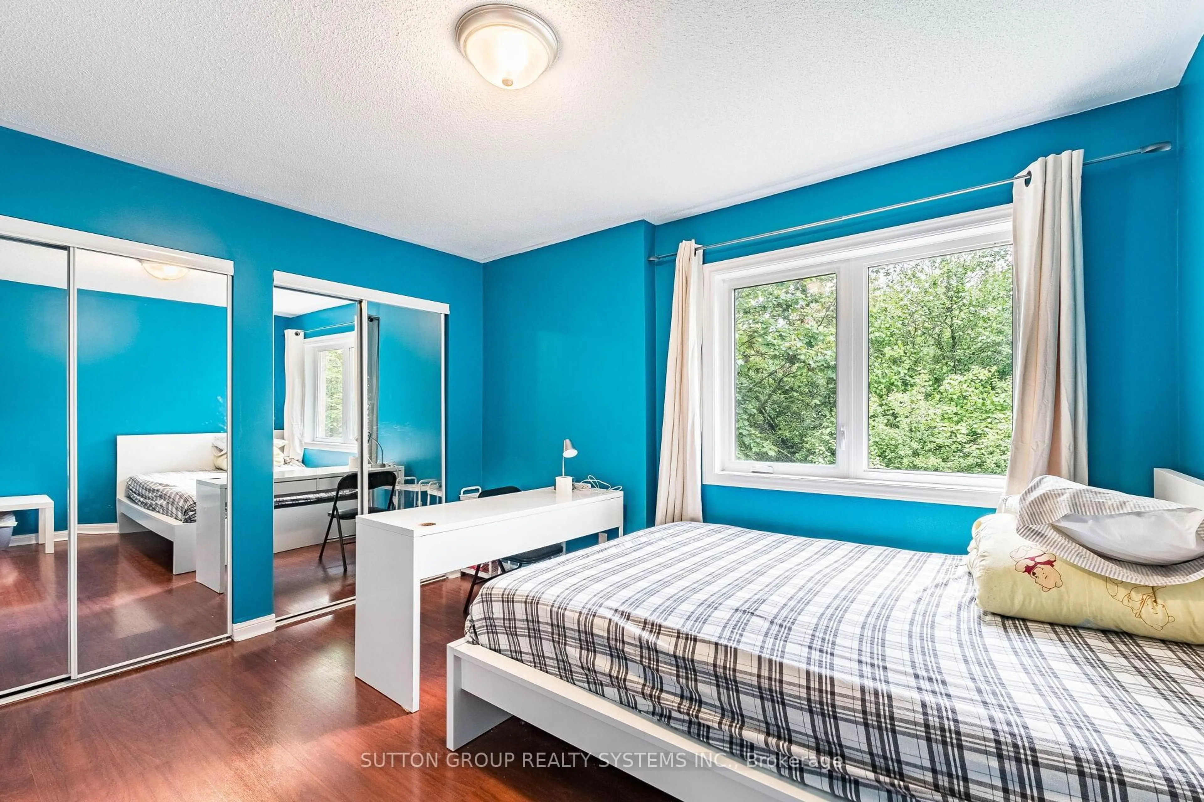 Bedroom with bed, wood/laminate floor for 2080 Leanne Blvd #59, Mississauga Ontario L5K 2S6
