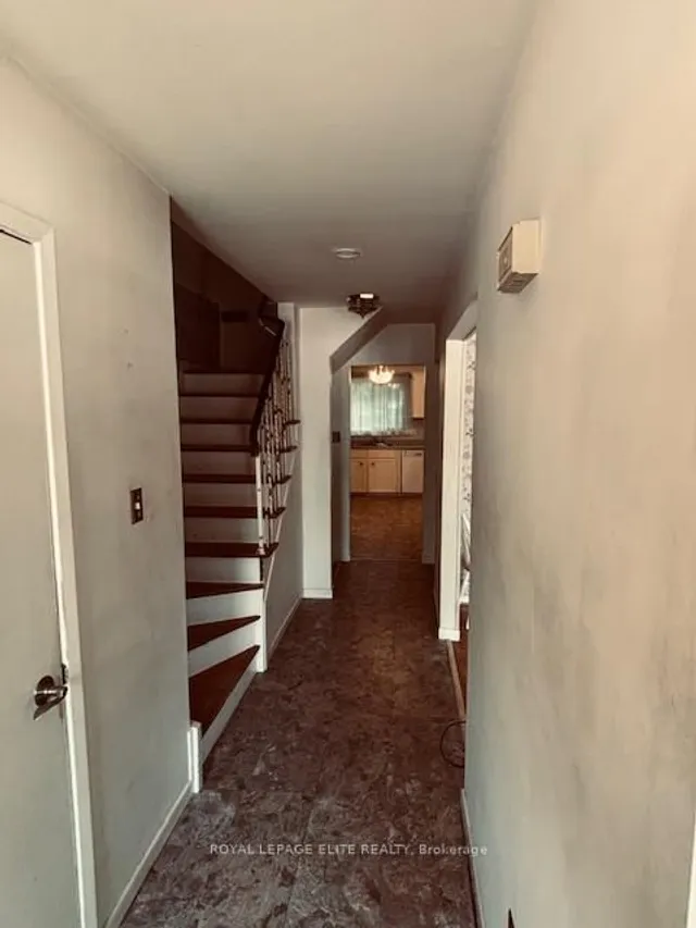 Additional property image - 873 HOLLYHILL Crt