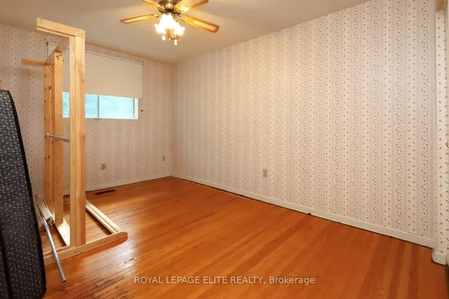 Additional property image - 873 HOLLYHILL Crt