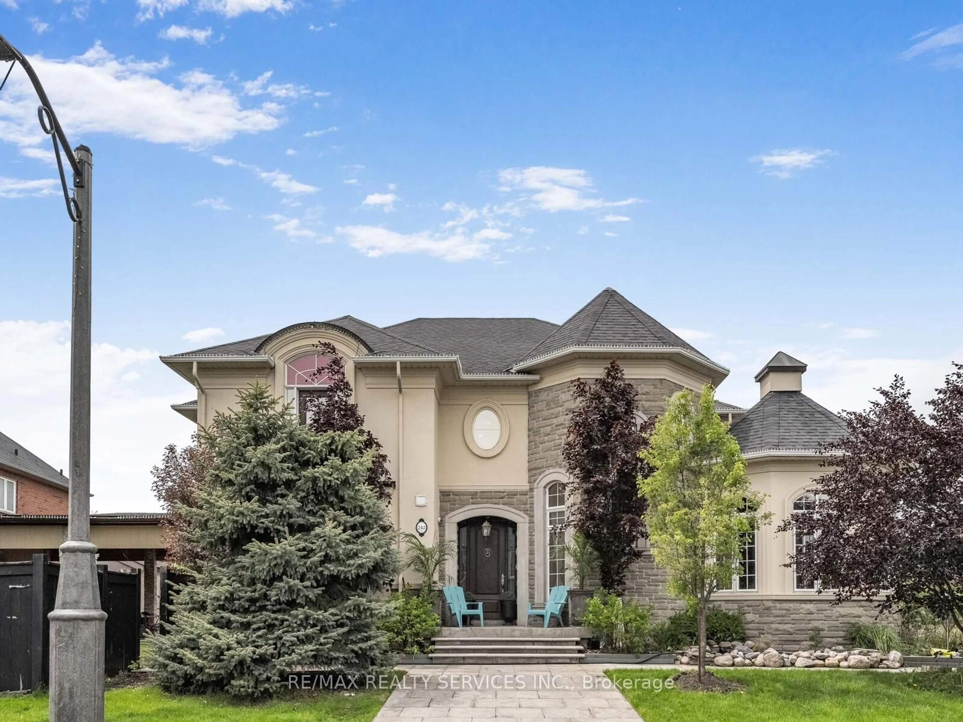 Home with brick exterior material, unknown for 242 Milkweed Way, Oakville Ontario L6L 0A6
