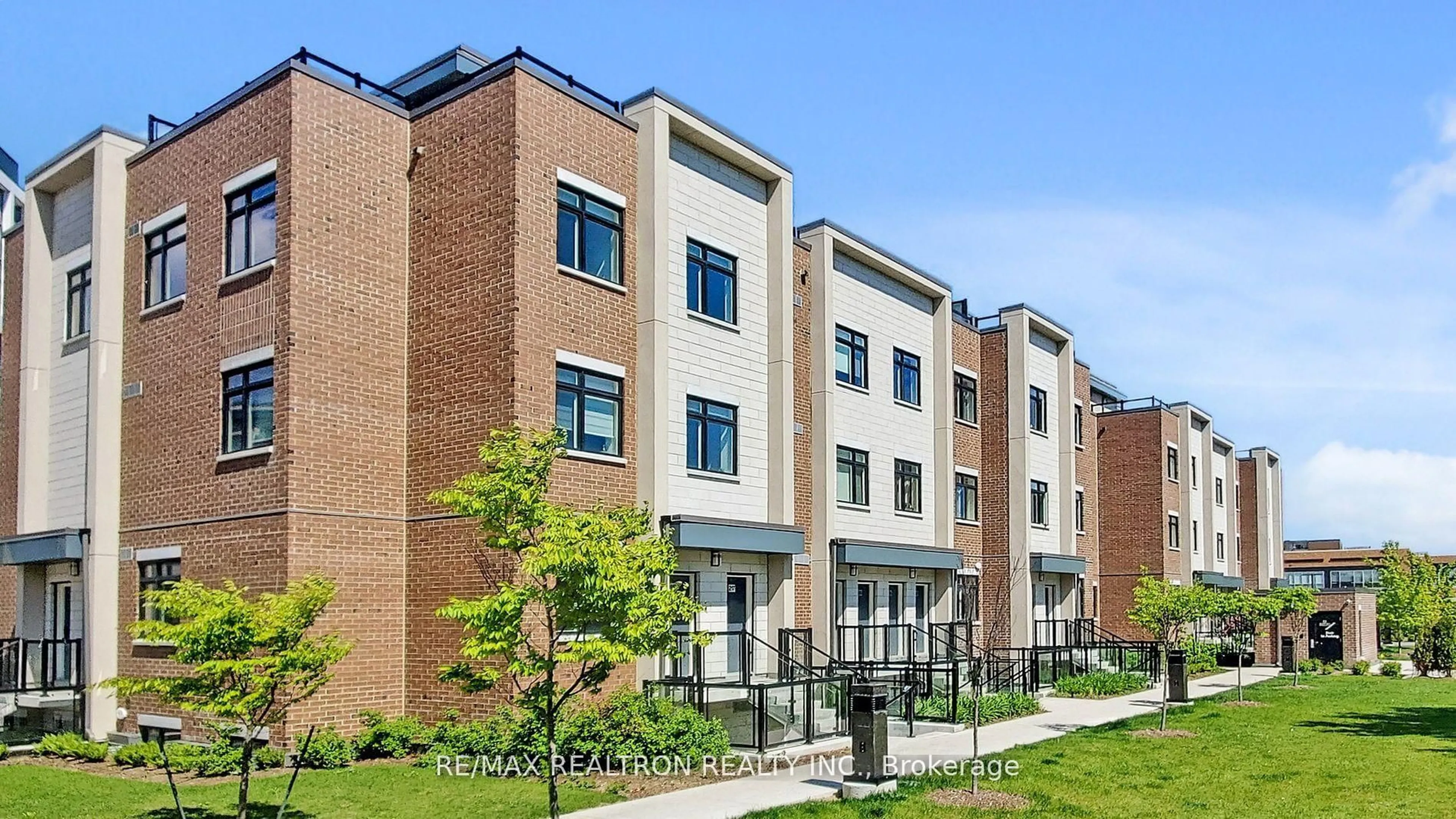 Unknown for 1070 Douglas Mccurdy Common #217, Mississauga Ontario L5G 0C6