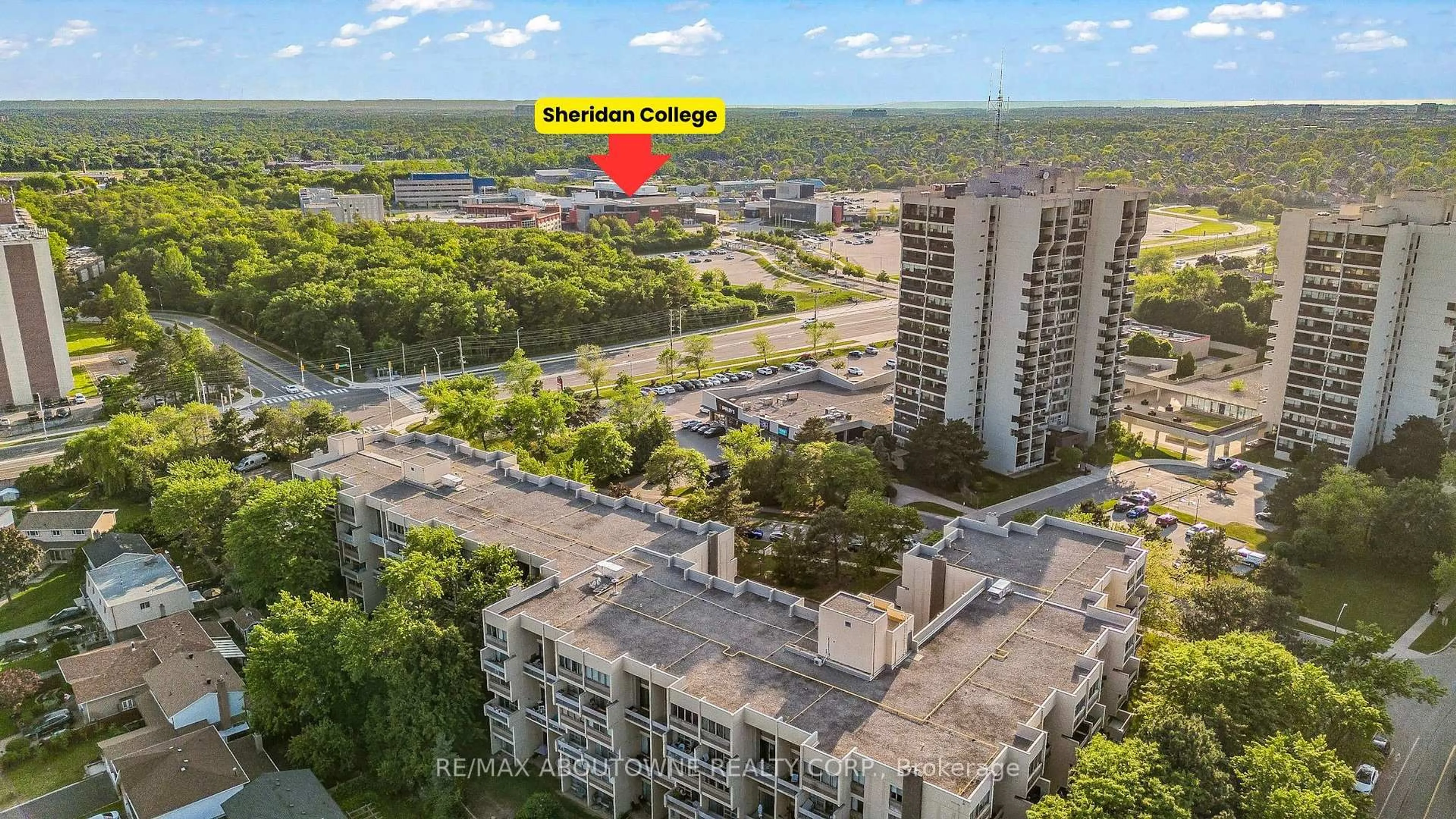 A pic from outside/outdoor area/front of a property/back of a property/a pic from drone, city buildings view from balcony for 1300 Marlborough Crt #523, Oakville Ontario L6H 2S2