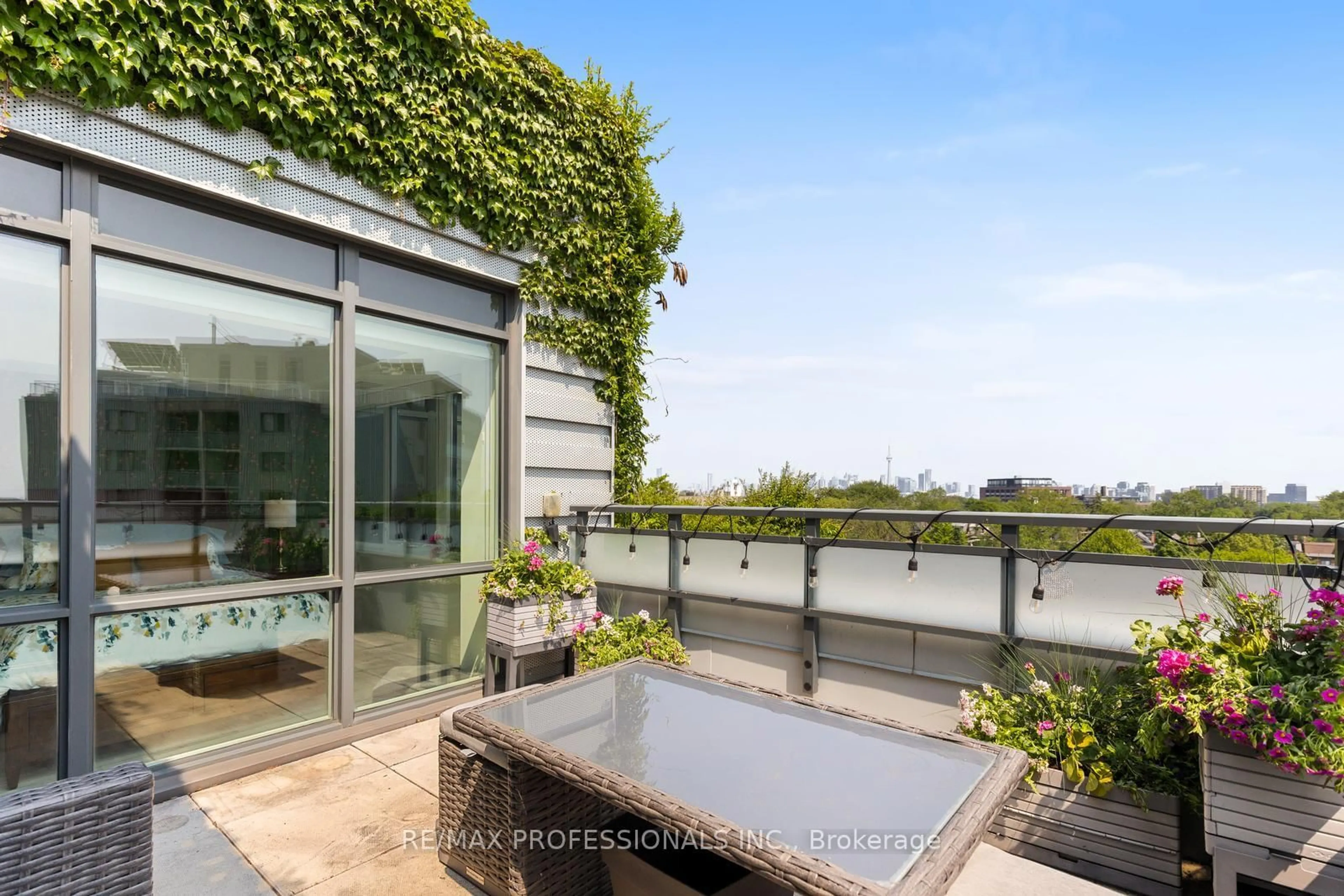 Patio, unknown for 38 Howard Park #714, Toronto Ontario M6R 0A7