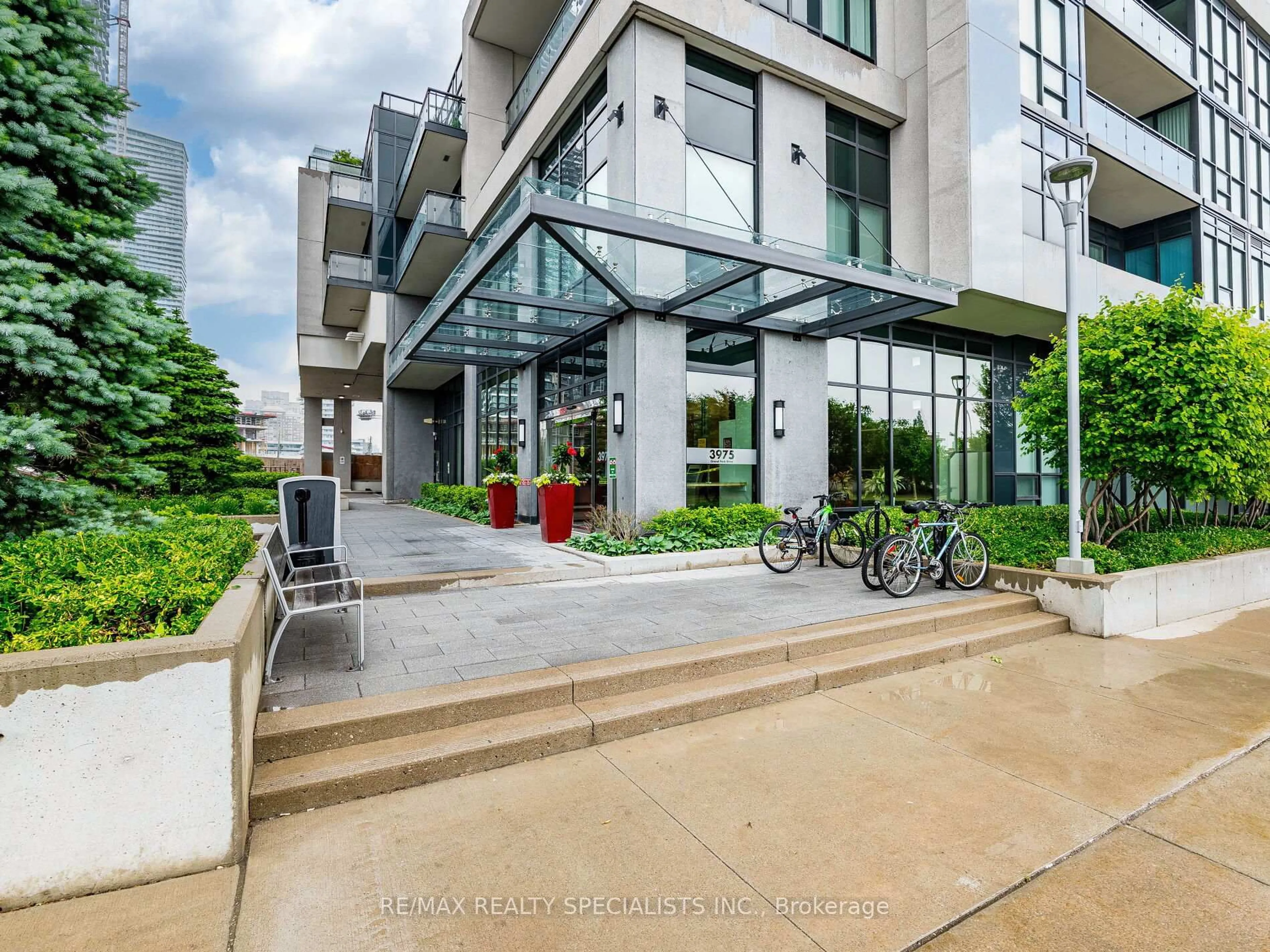 Unknown for 3975 Grand Park Dr #403, Mississauga Ontario L5B 0K4