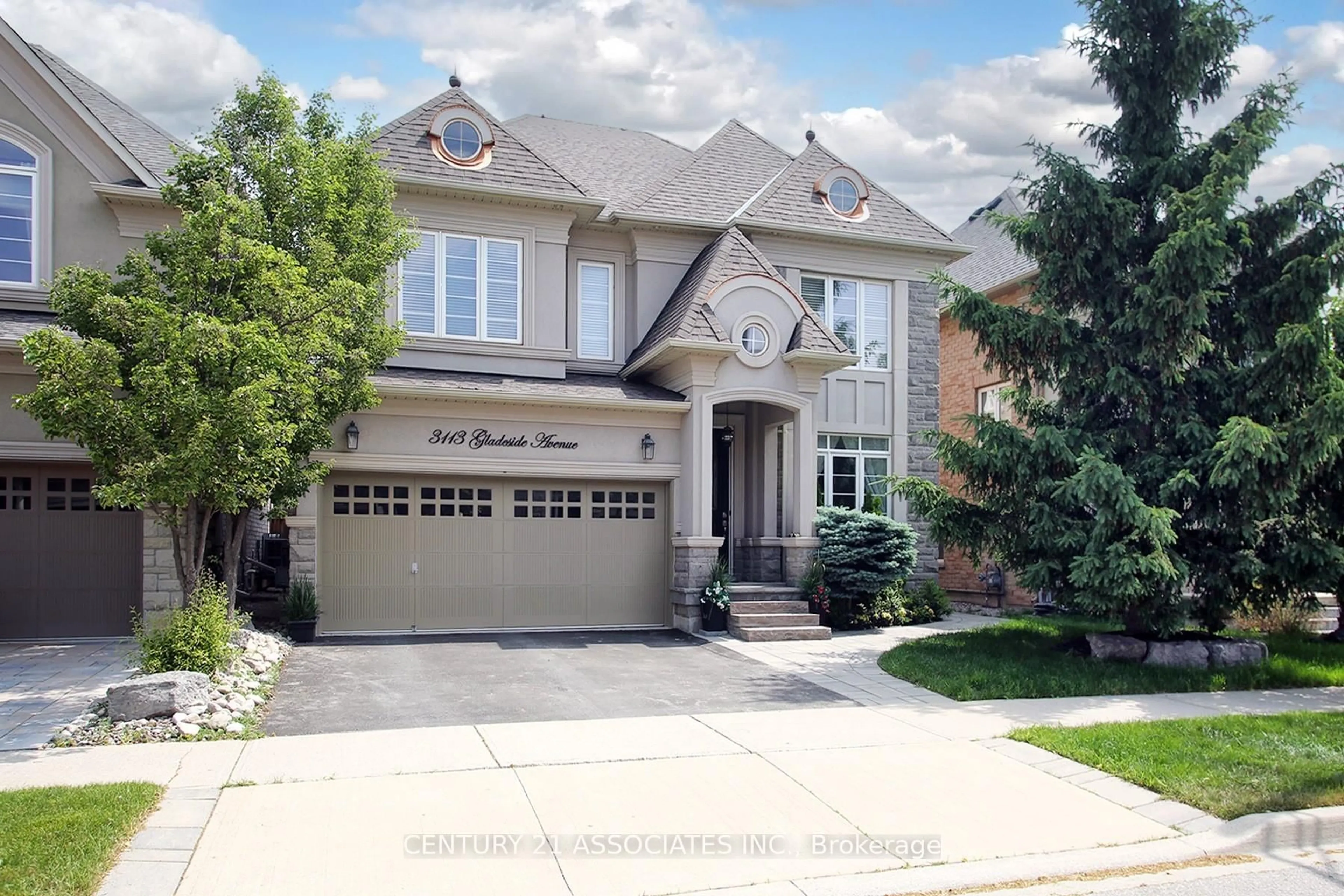 Home with brick exterior material, street for 3113 Gladeside Ave, Oakville Ontario L6M 0P8