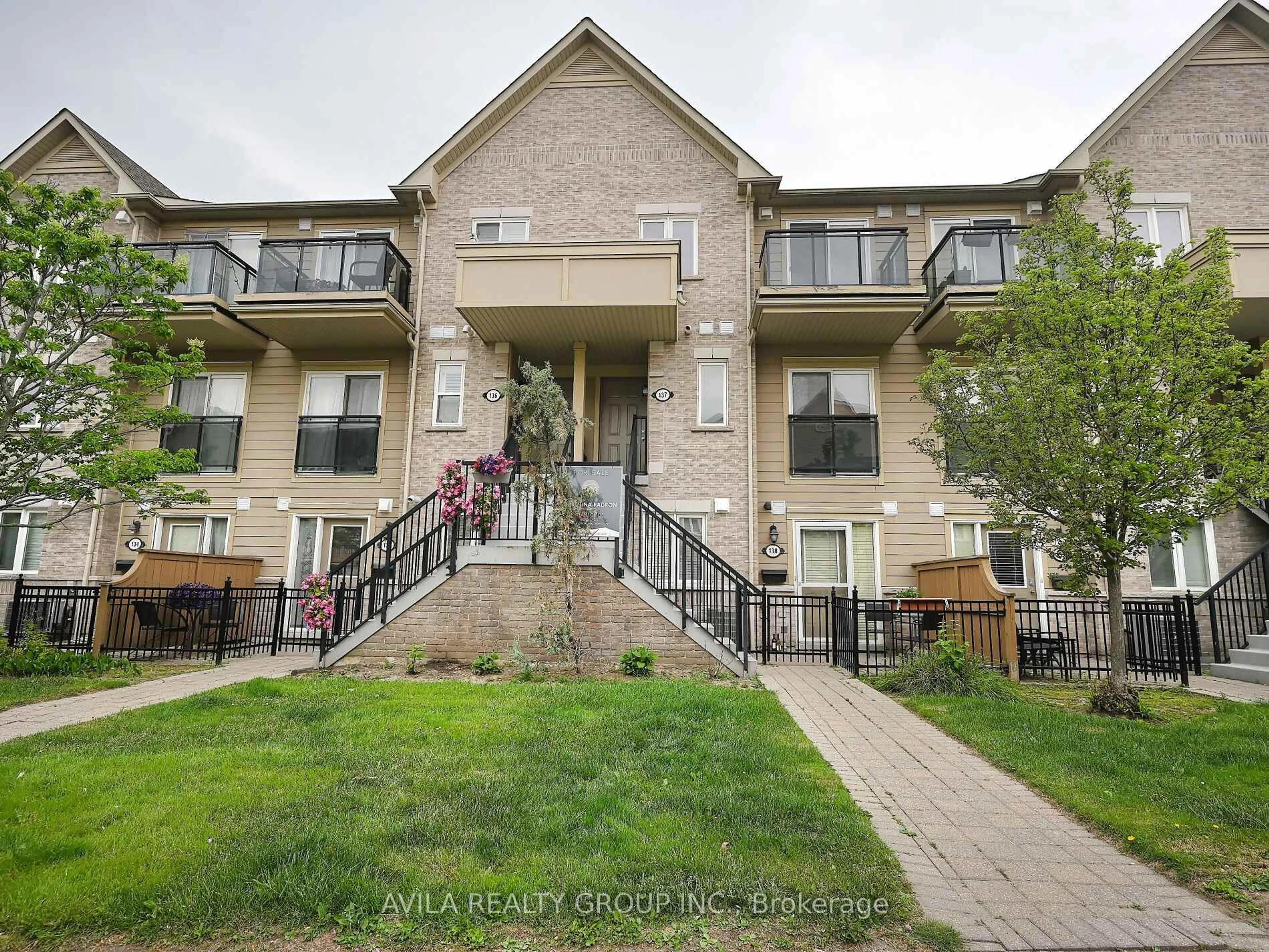 Unknown for 4975 Southampton Dr #137, Mississauga Ontario L5M 8C8
