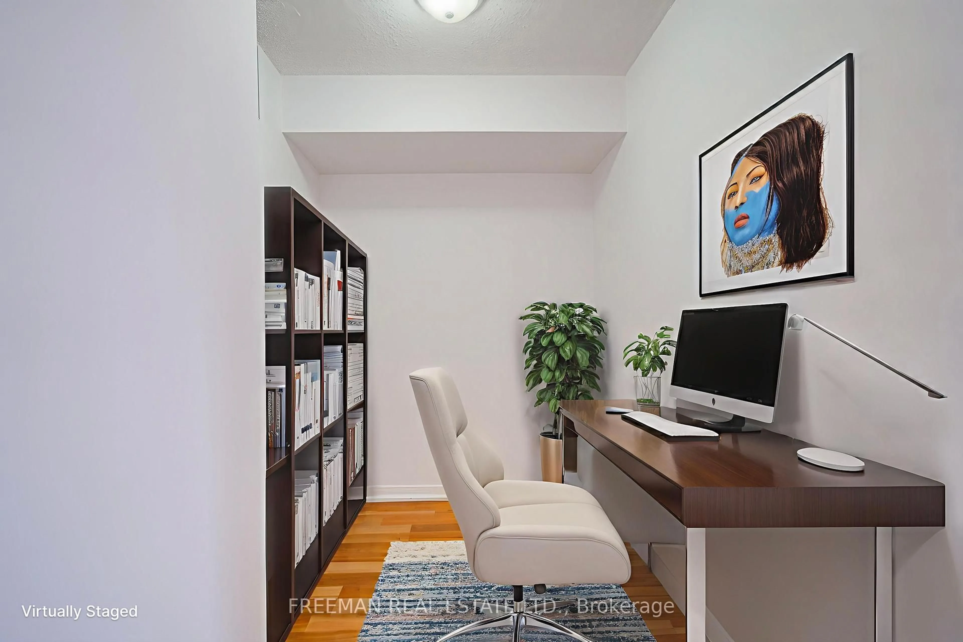A pic of a room for 2495 Dundas St #221, Toronto Ontario M6P 1X4