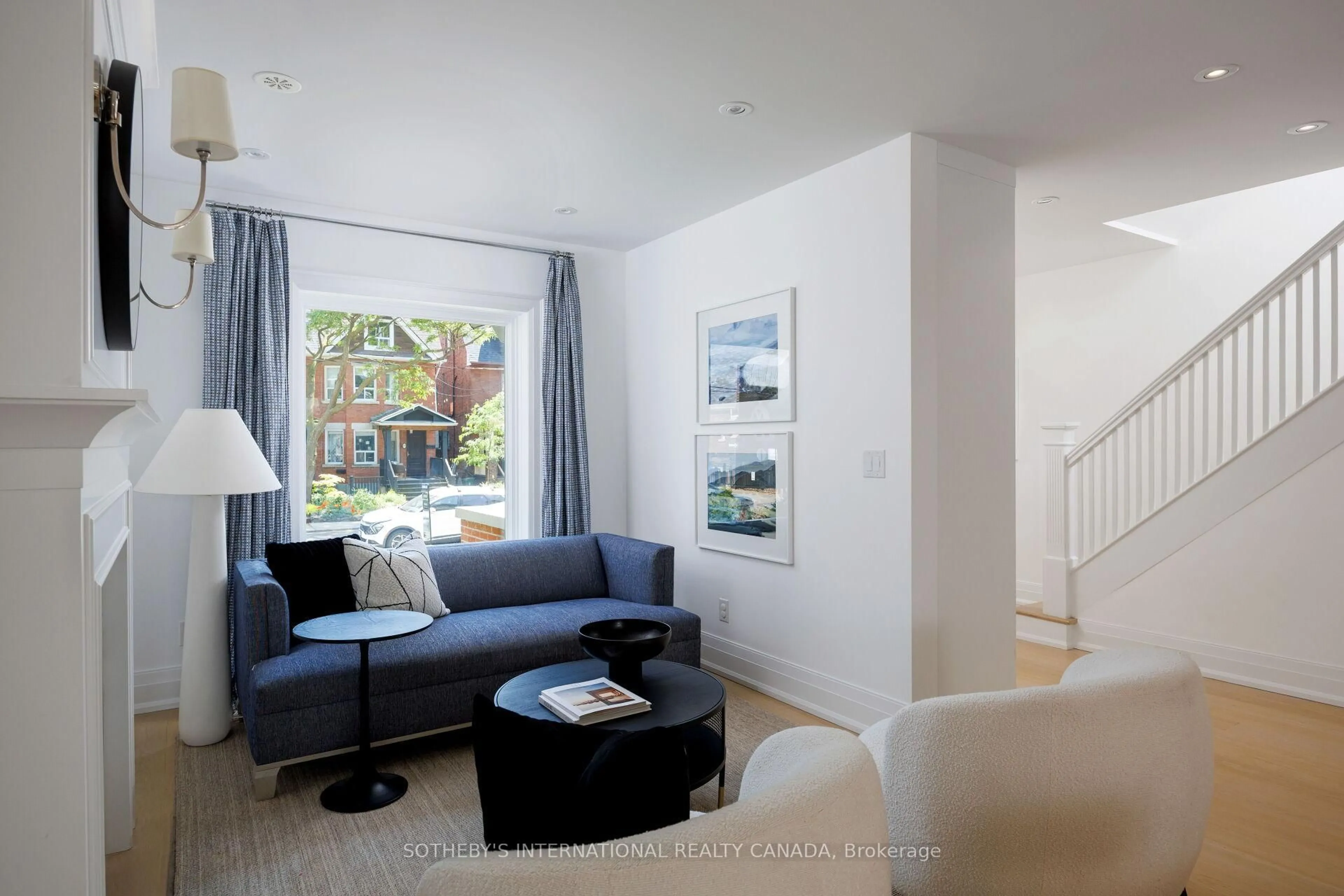 Living room with furniture, unknown for 12 Hewitt Ave, Toronto Ontario M6R 1Y3