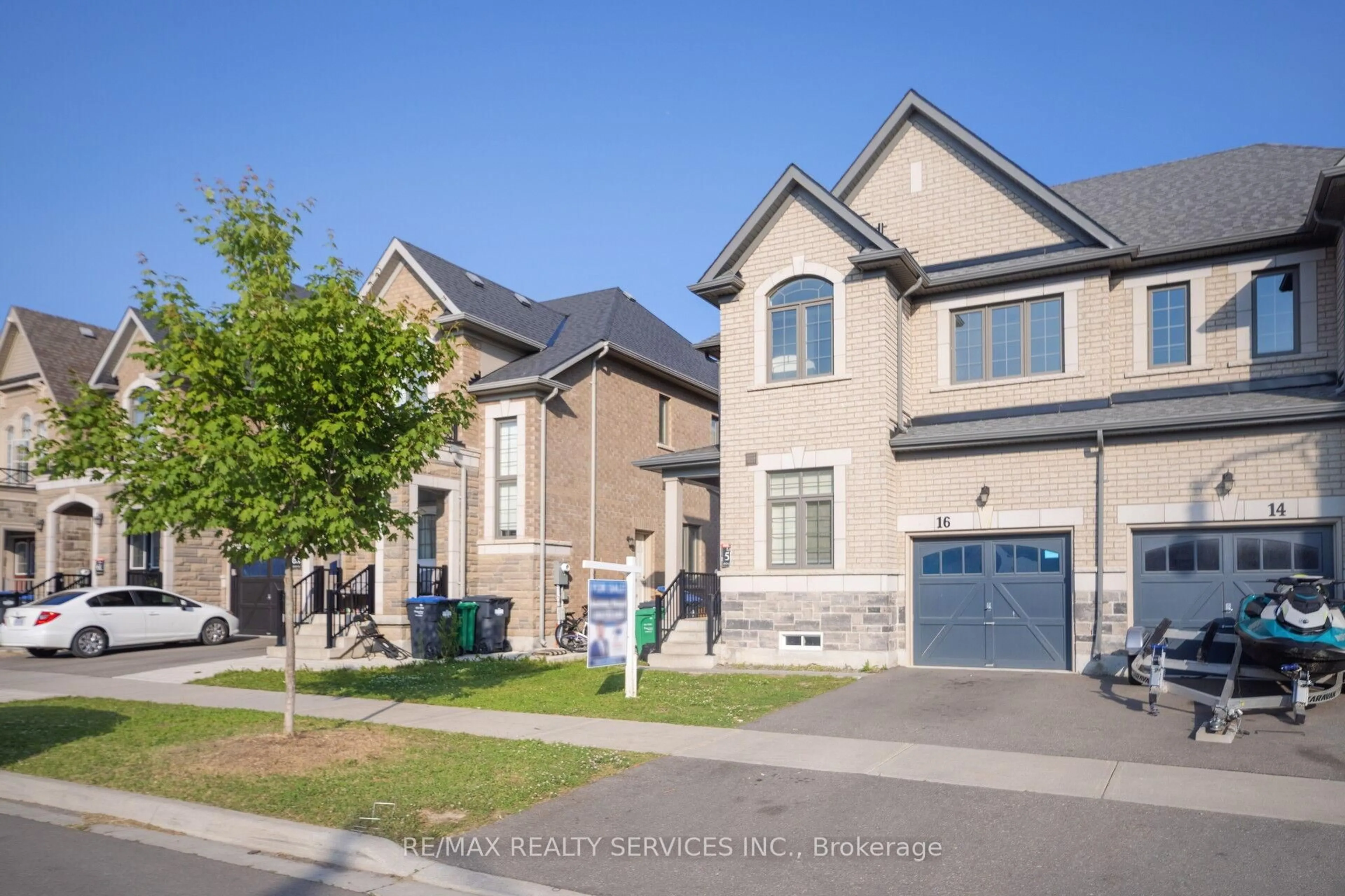 Home with brick exterior material, street for 16 Dolobram Tr, Brampton Ontario L7A 4Y1