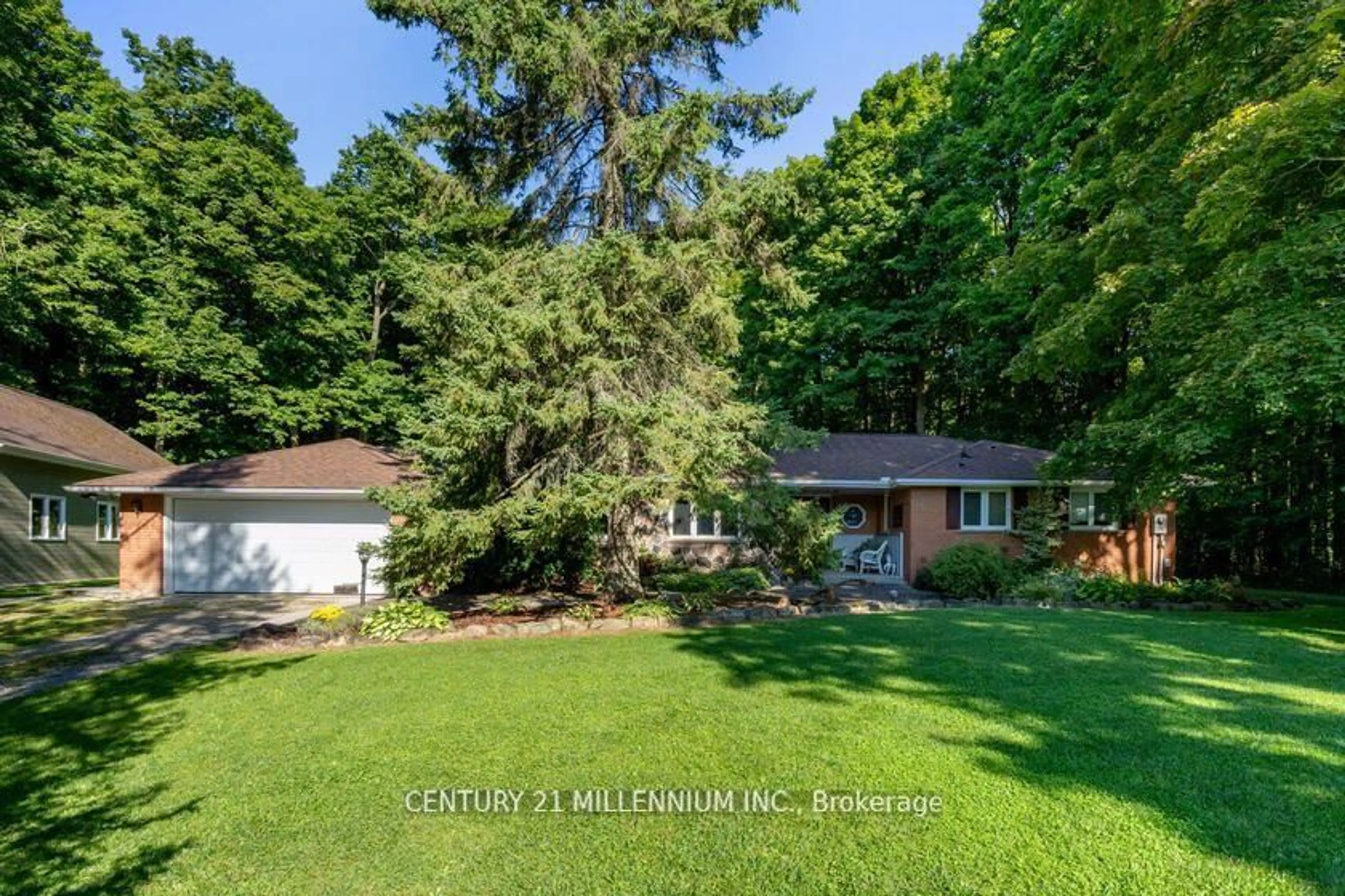A pic from outside/outdoor area/front of a property/back of a property/a pic from drone, water/lake/river/ocean view for 1264 Olde Base Line Rd, Caledon Ontario L7C 0J1