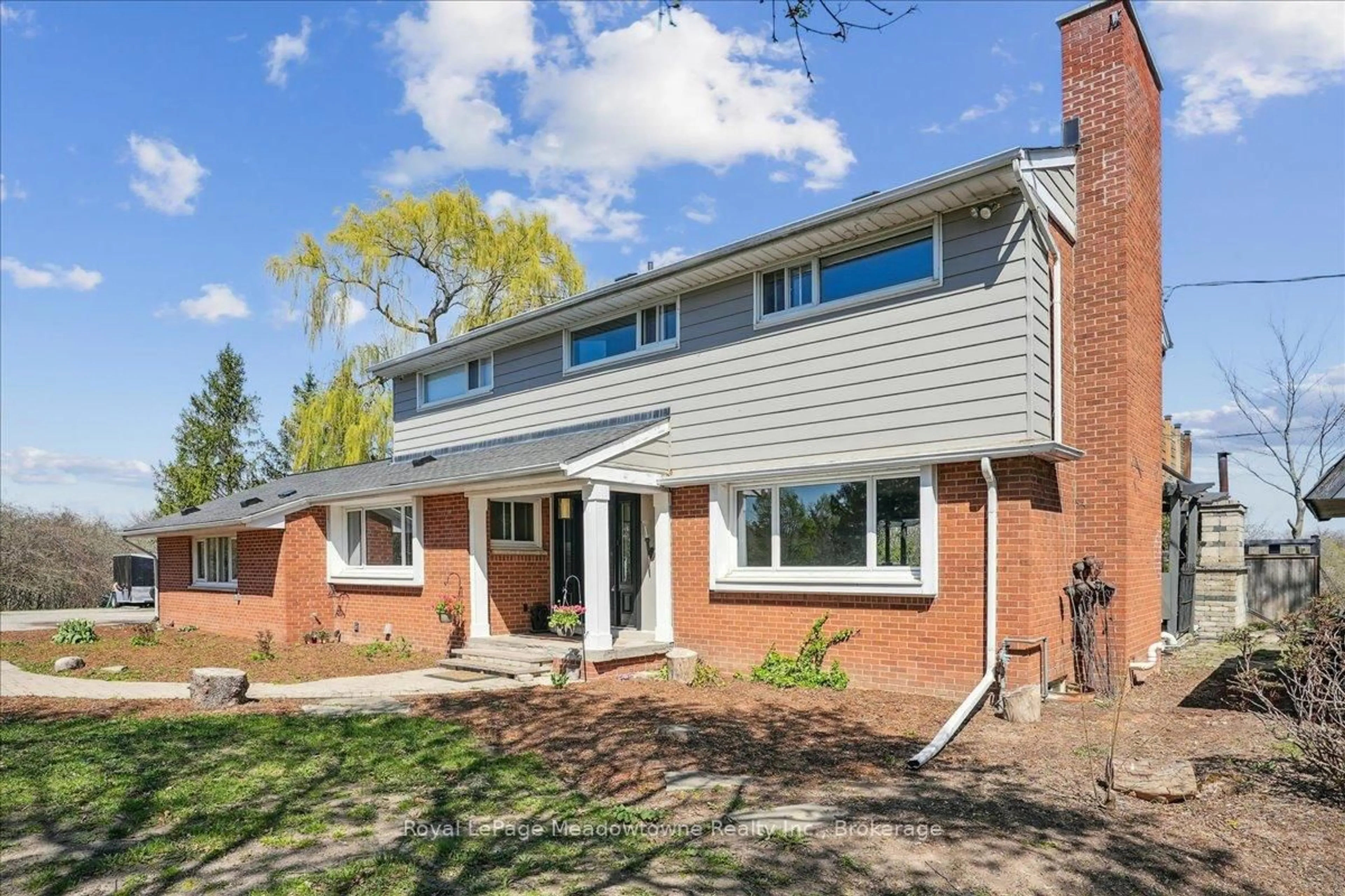 Home with brick exterior material, street for 12840 Britannia Rd, Milton Ontario L9E 0V3
