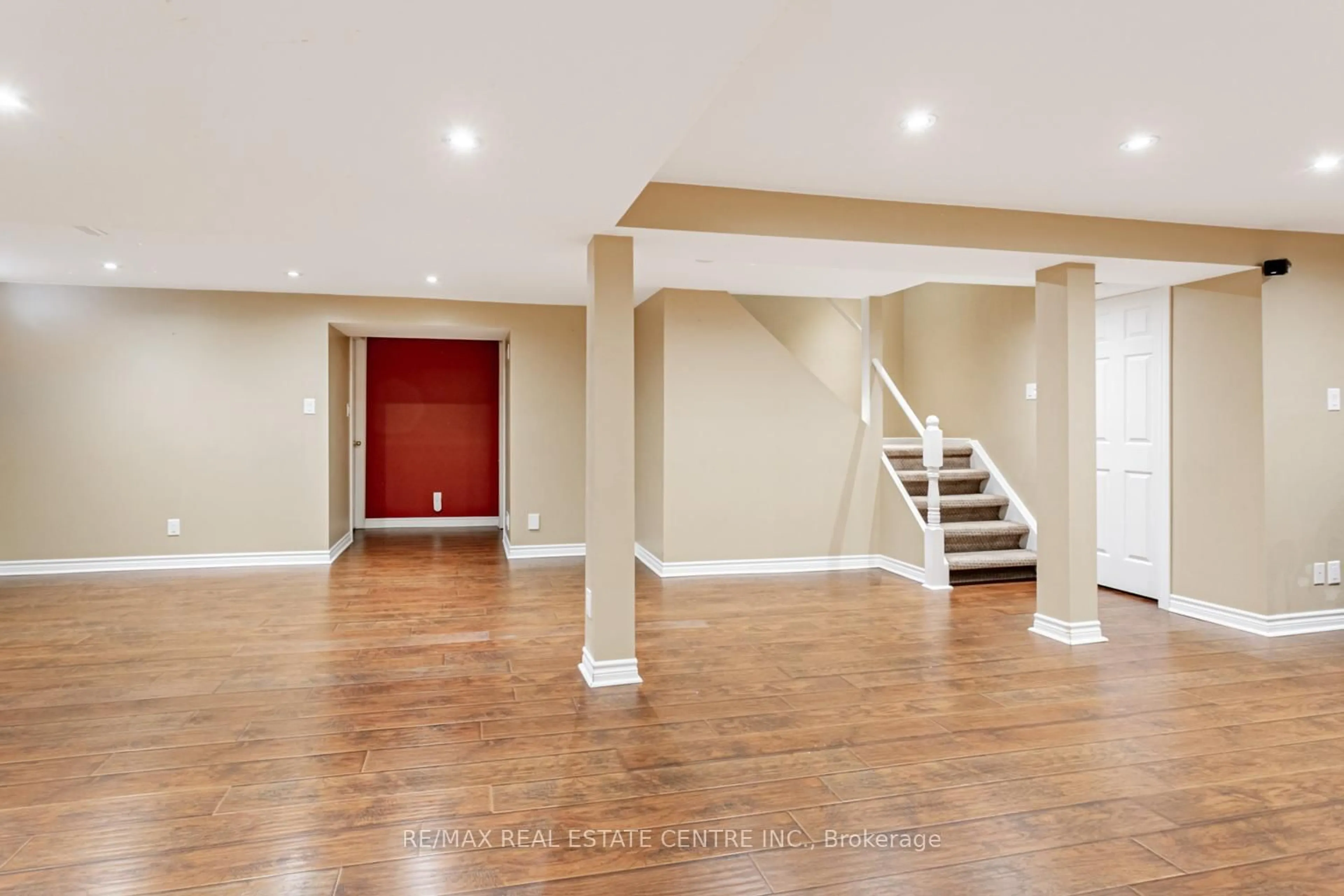 Unknown for 7221 Danton Promenade, Mississauga Ontario L5N 5C5