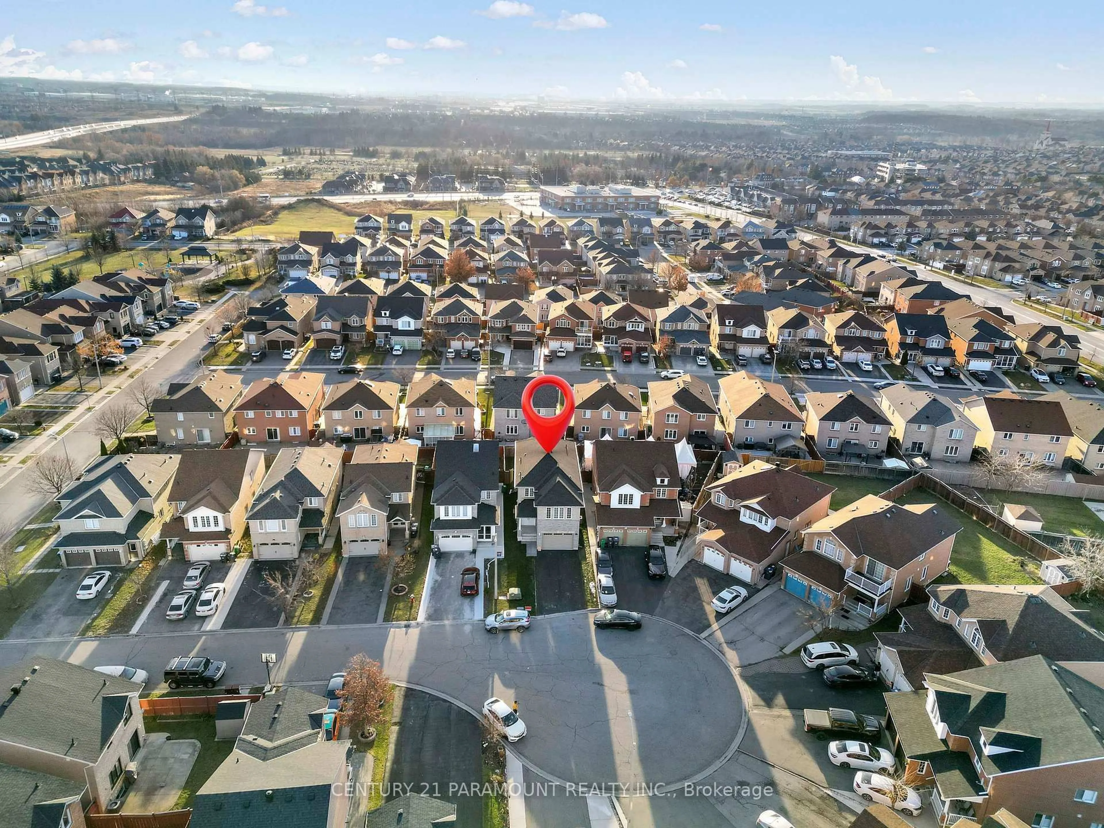 A pic from outside/outdoor area/front of a property/back of a property/a pic from drone, street for 12 Hefferon Crt, Brampton Ontario L6Y 5J3