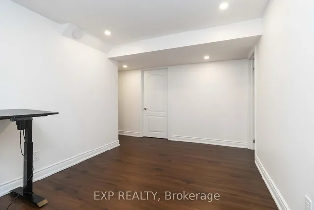 Additional property image - 1180 Mississauga Valley Blvd Unit 115