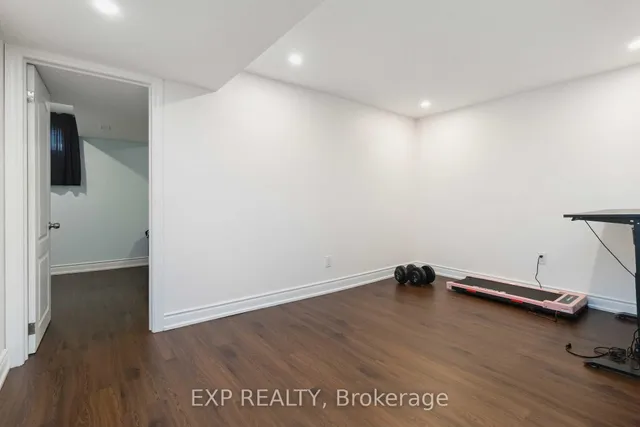 Additional property image - 1180 Mississauga Valley Blvd Unit 115