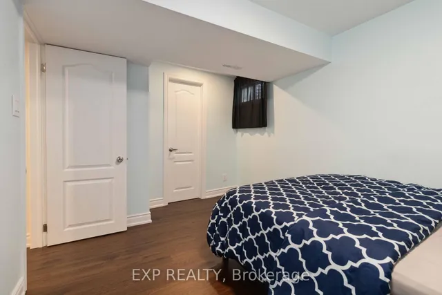 Additional property image - 1180 Mississauga Valley Blvd Unit 115