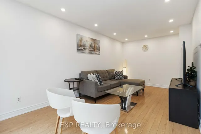 Additional property image - 1180 Mississauga Valley Blvd Unit 115
