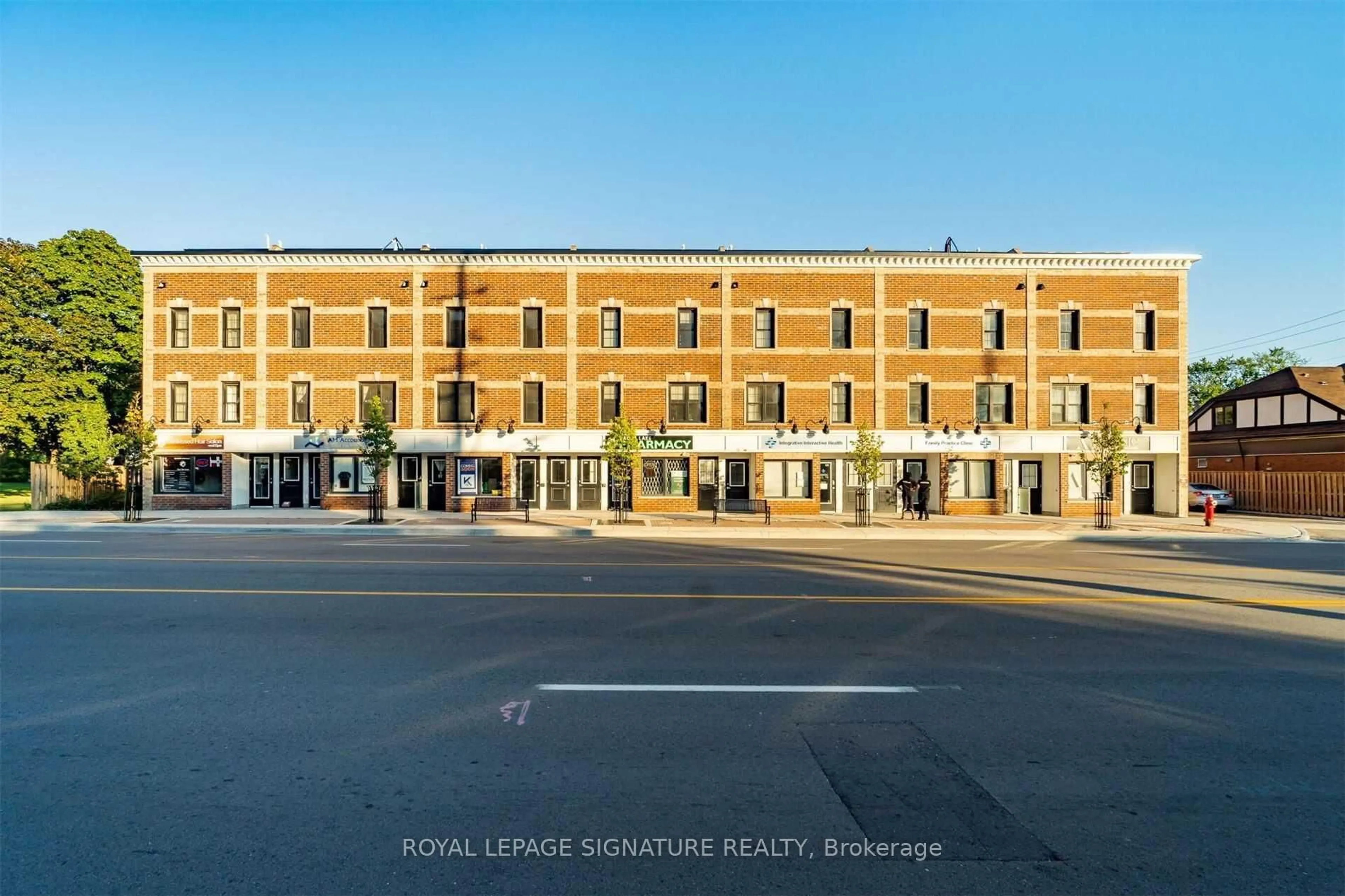 Unknown for 760 Lakeshore Rd #202, Mississauga Ontario L5E 1C7