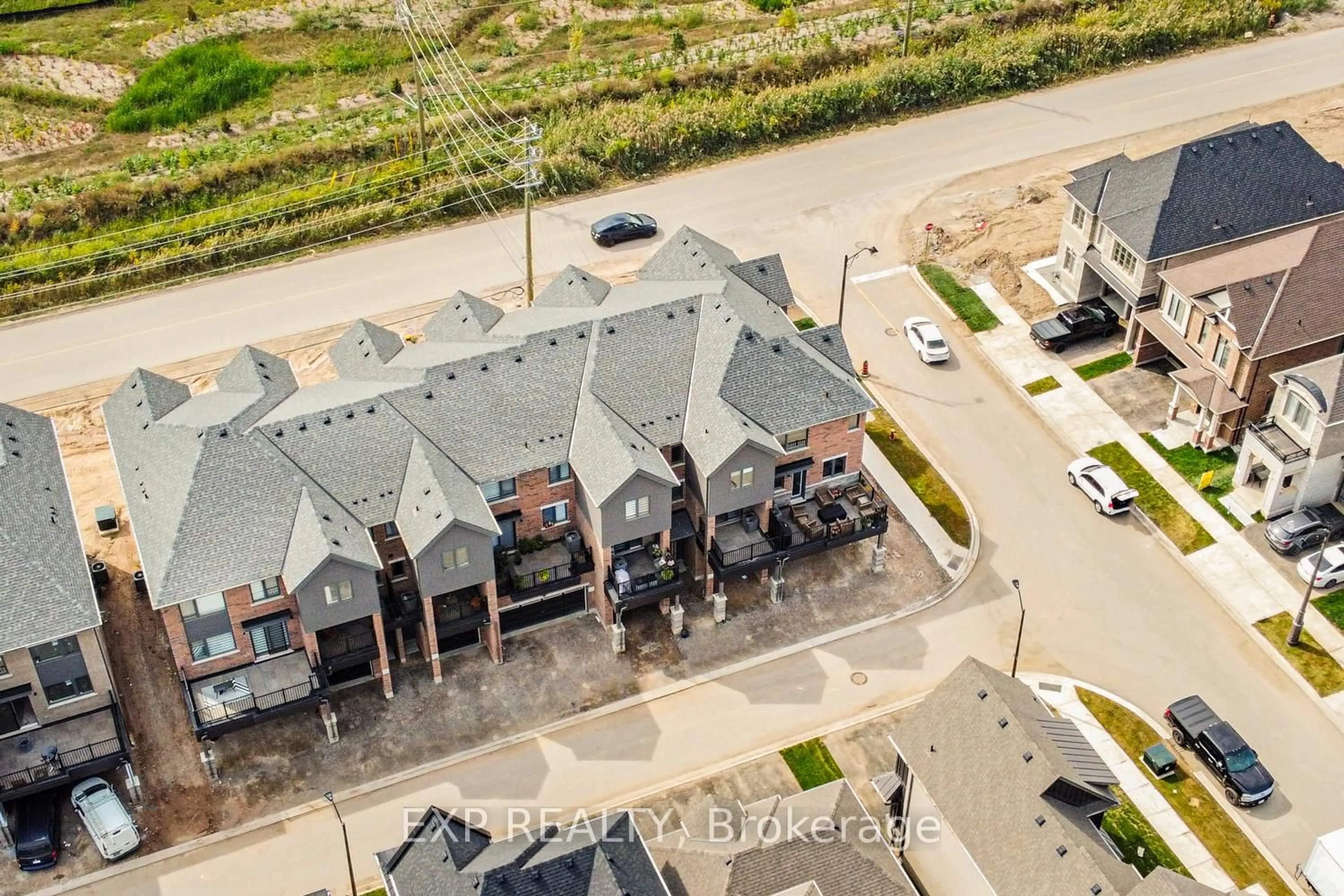 A pic from outside/outdoor area/front of a property/back of a property/a pic from drone, street for 3407 Sixth Line, Oakville Ontario L6H 7C5