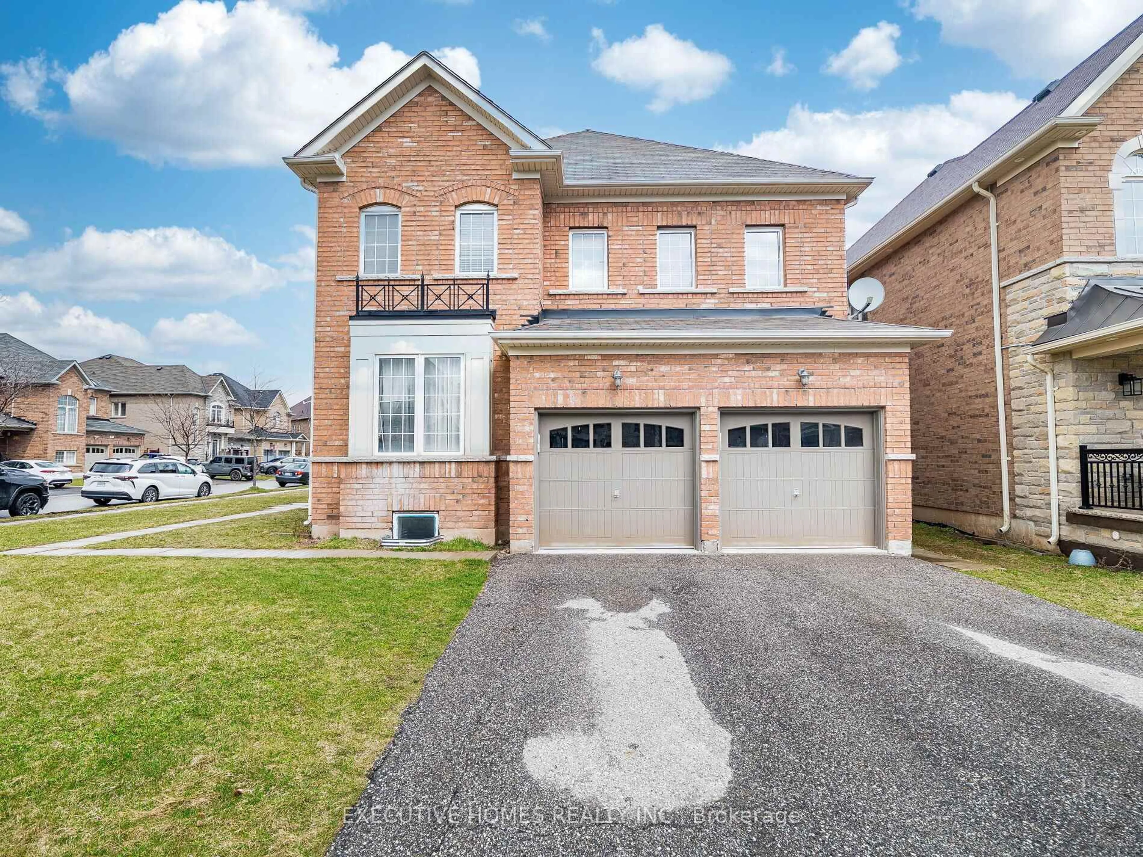 Home with brick exterior material, street for 1 Orangeblossom Tr, Brampton Ontario L6X 3B4