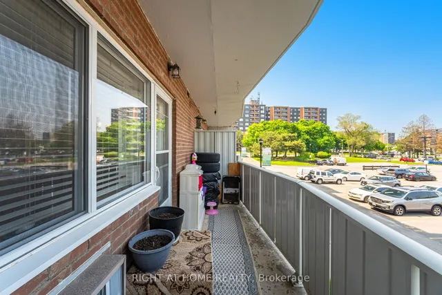 Additional image 9 of 1660 Bloor St Unit 205