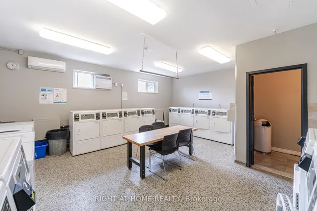 Additional image 4 of 1660 Bloor St Unit 205