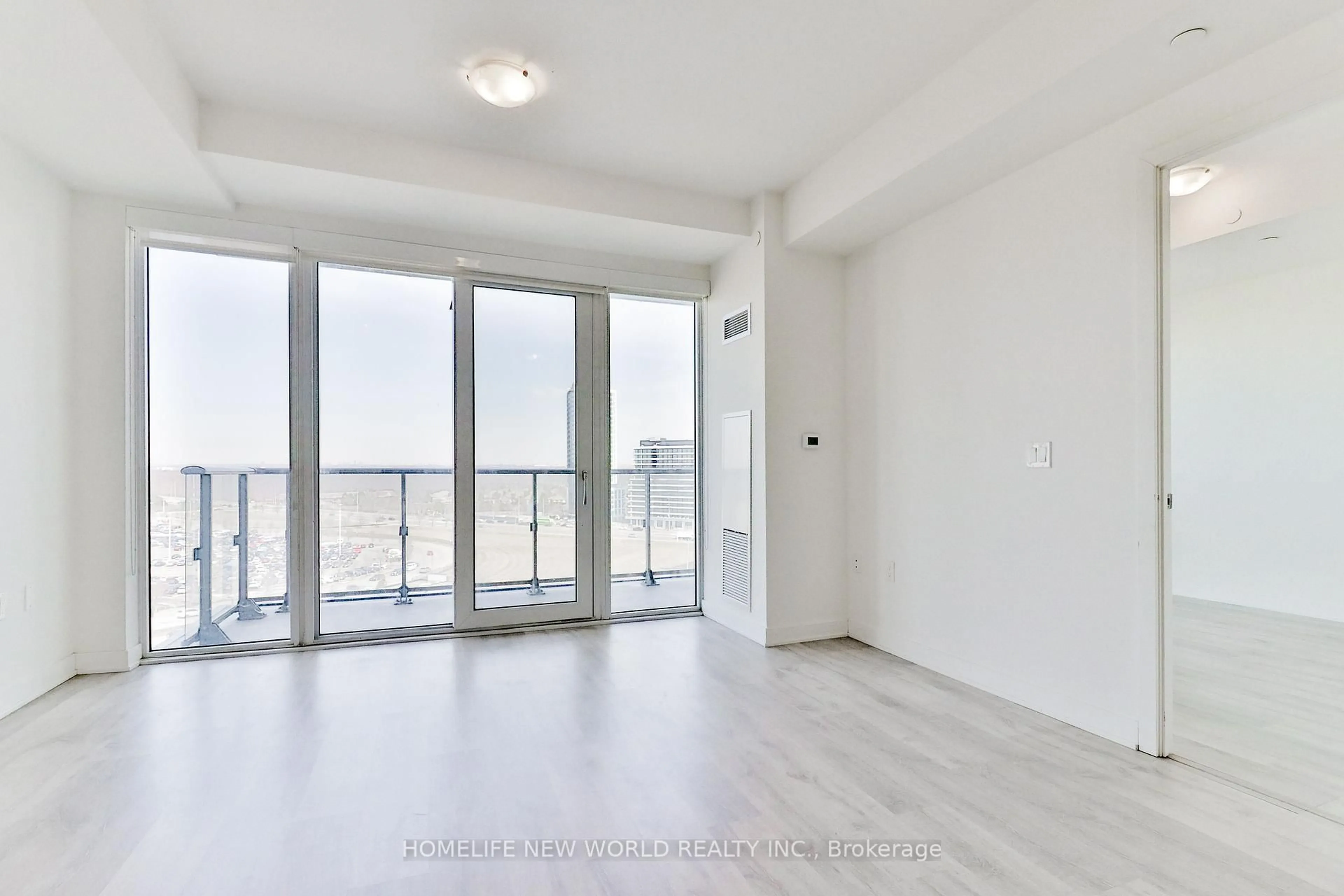 Unknown for 4655 Metcalfe Ave #1003, Mississauga Ontario L5M 0Z7