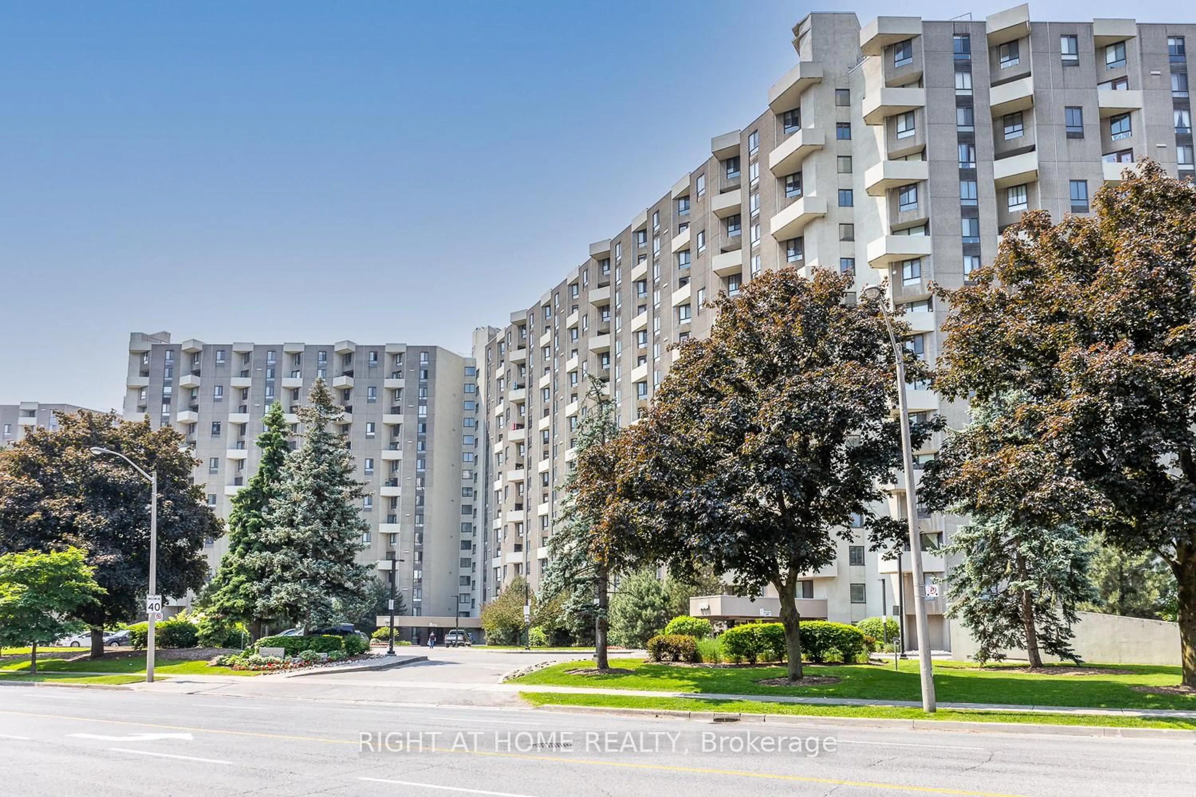 Unknown for 296 Mill Rd #Ph 13, Toronto Ontario M9C 4X8