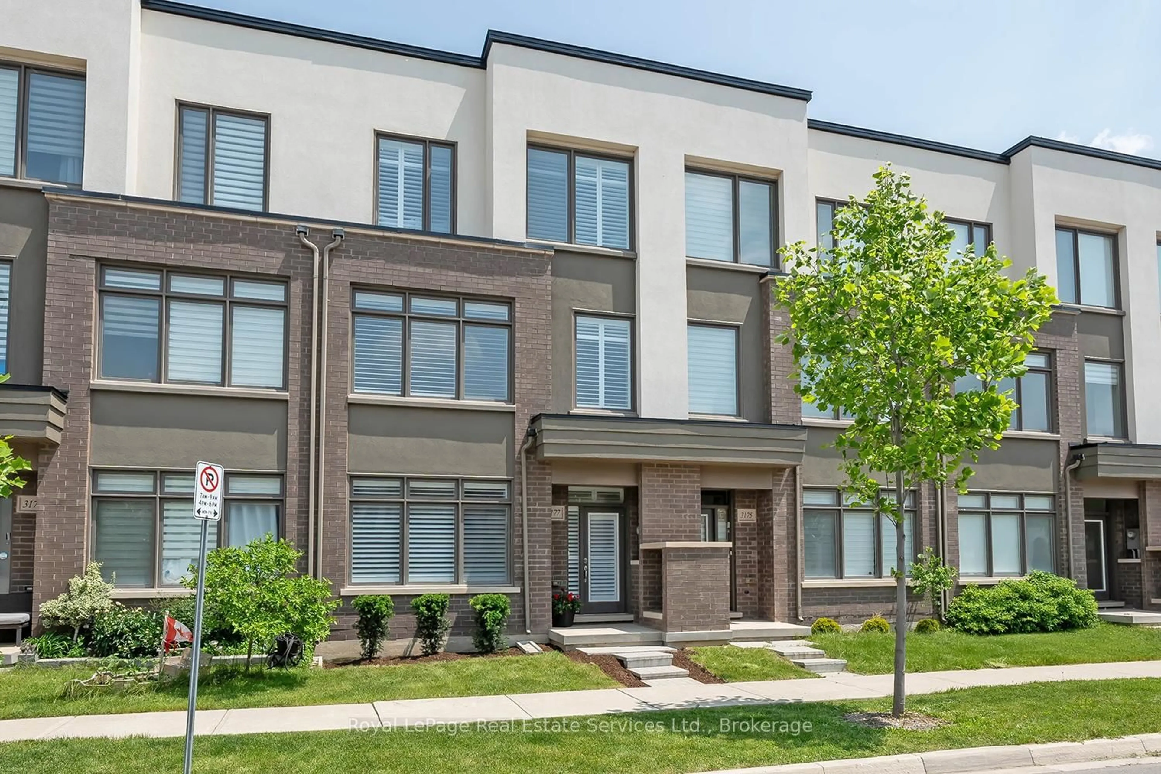 Home with brick exterior material, street for 3177 Ernest Appelbe Blvd, Oakville Ontario L6H 0P1